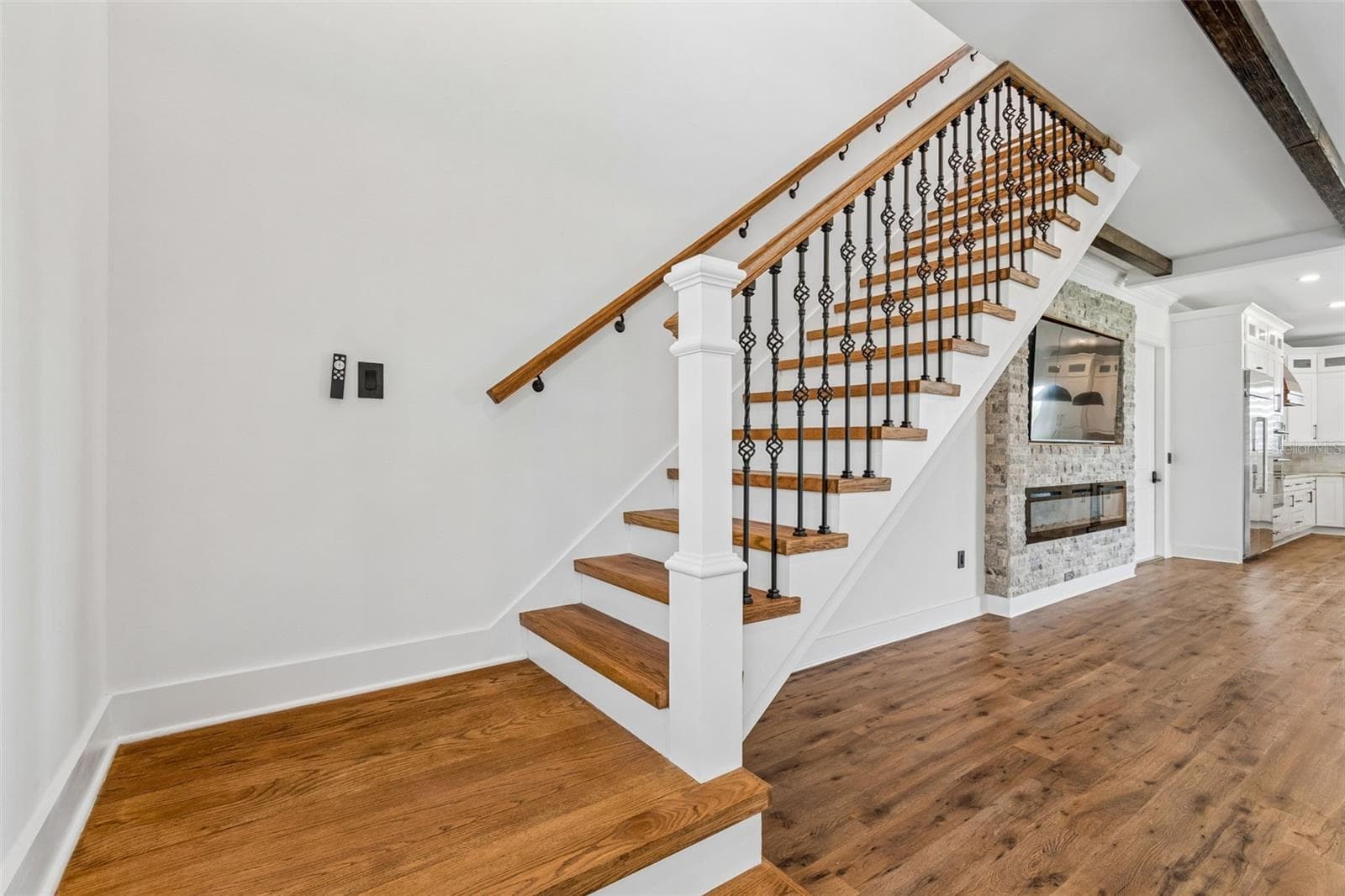 Single Family Residence at 3426 CHANNELSIDE CT, SAFETY HARBOR, photo 32 of 95