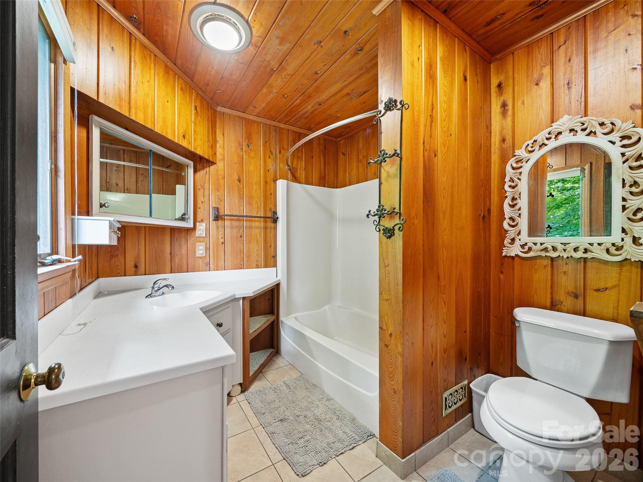 Single Family Residence at 1065 Upper Pig Pen Road, Green Mountain, photo 11 of 39