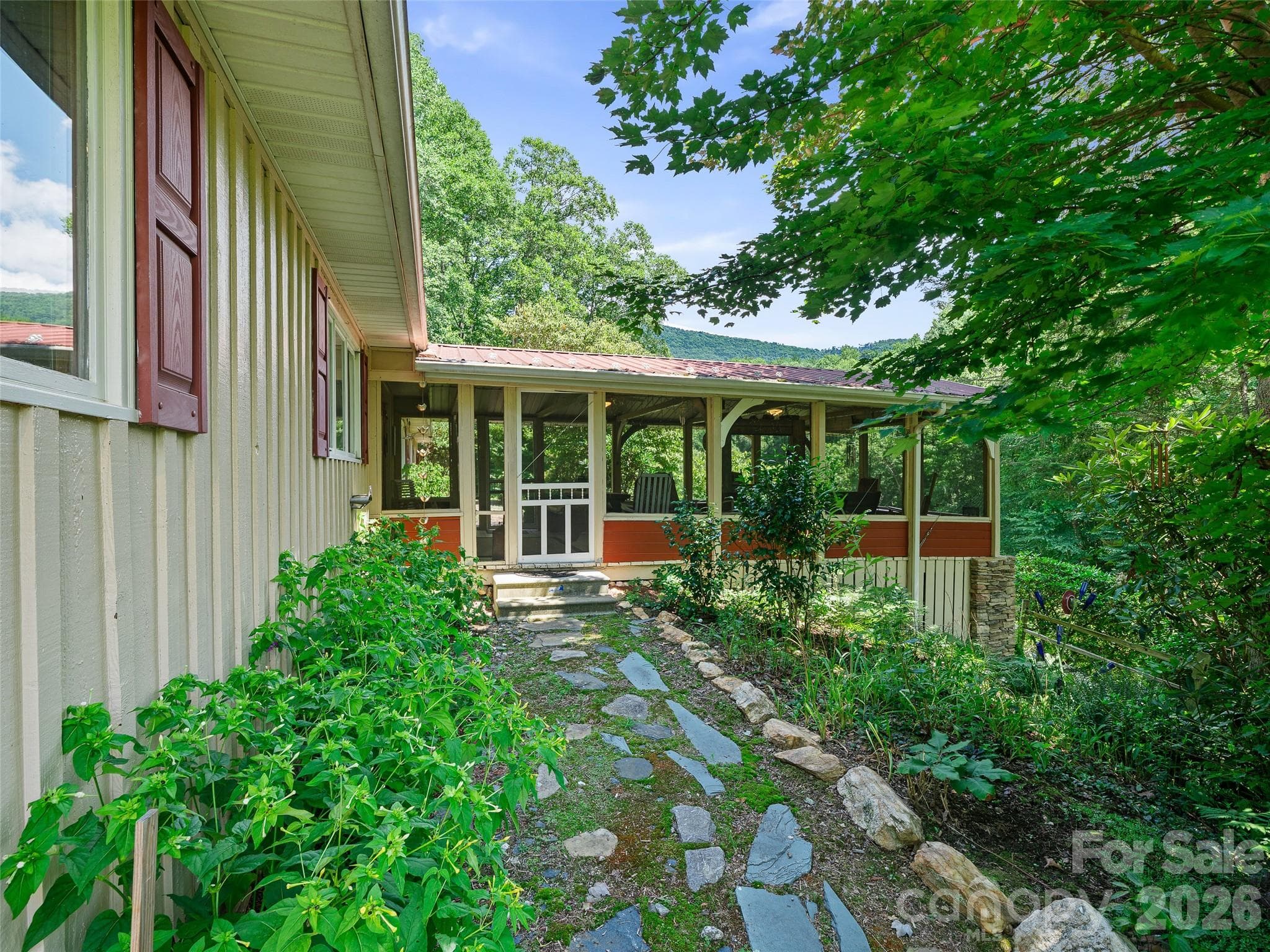 Single Family Residence at 1065 Upper Pig Pen Road, Green Mountain, photo 22 of 39