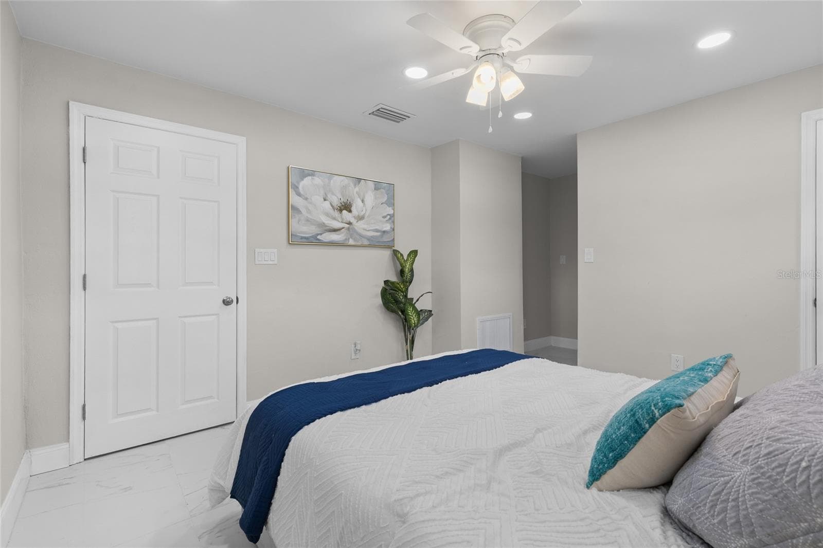 Single Family Residence at 1375 LAKE DR, CASSELBERRY, photo 19 of 43