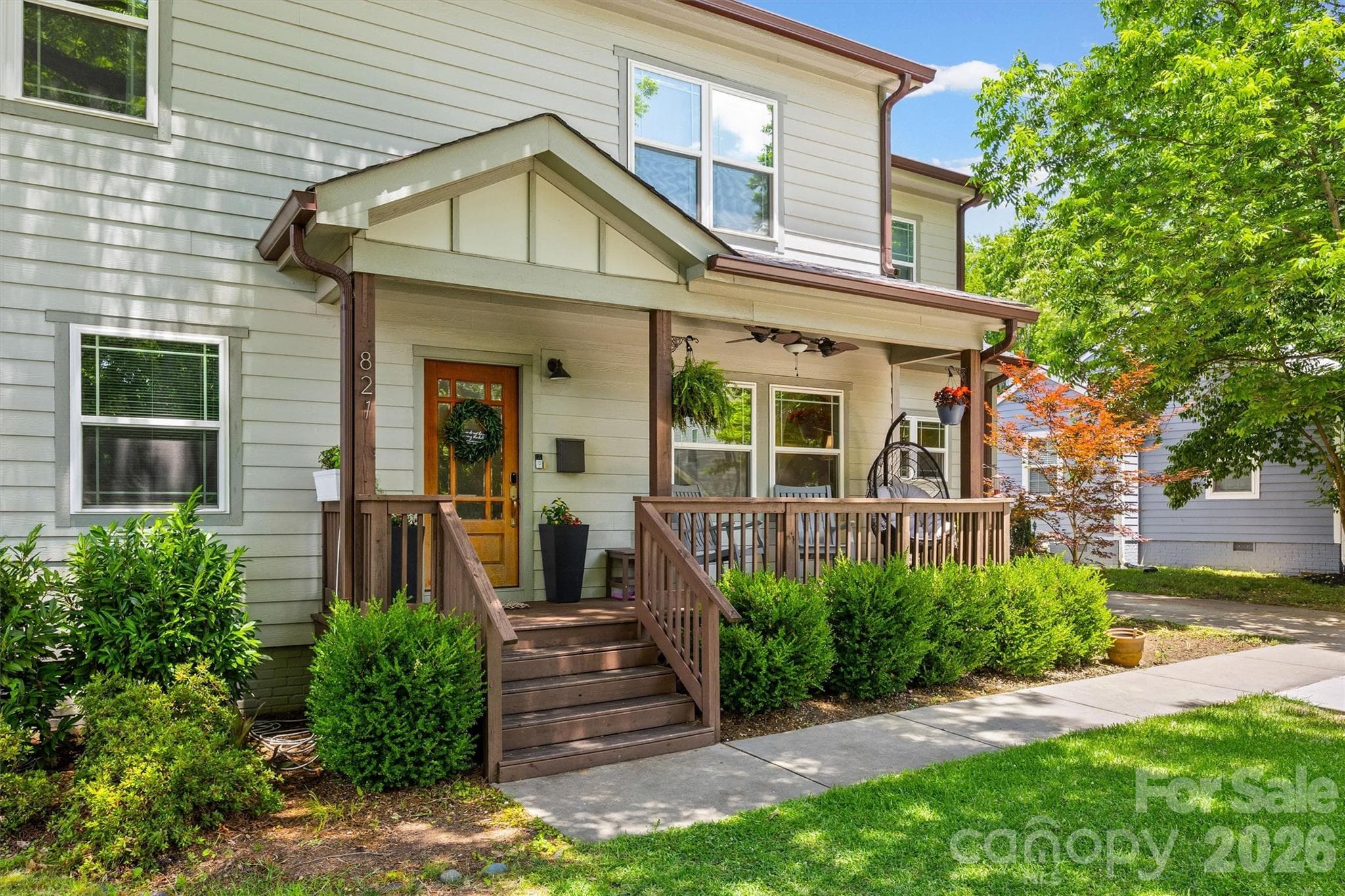 Single Family Residence at 821 Woodside Avenue, Charlotte, photo 2 of 41
