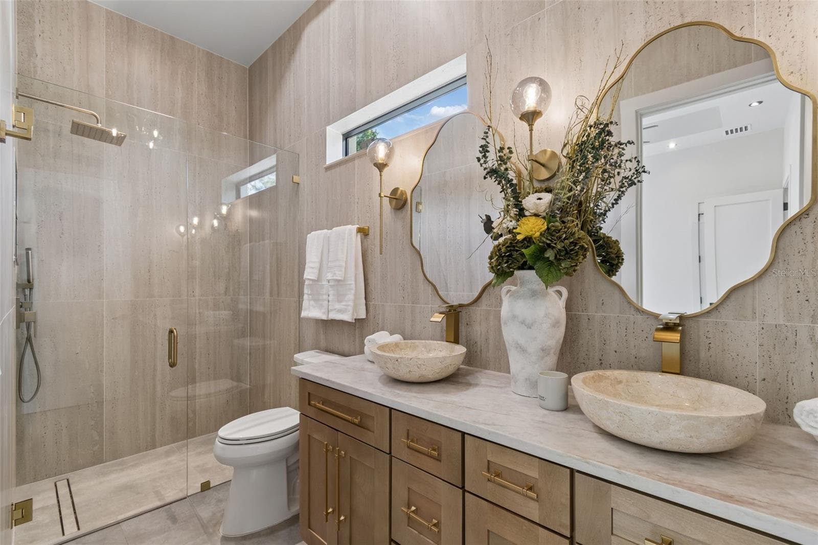 Second Master Bath - 19913 MOORGATE ST, ORLANDO