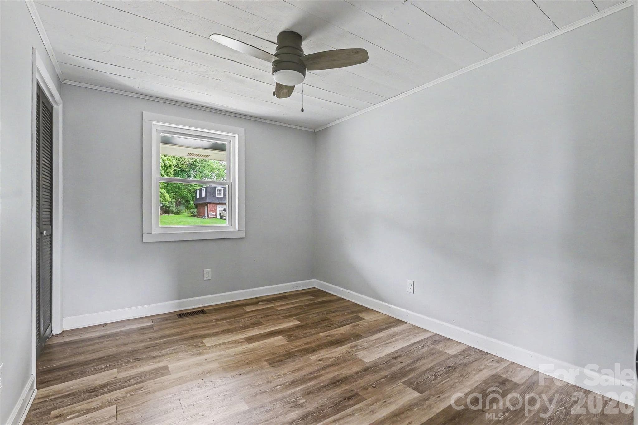 Single Family Residence at 2310 24th Avenue NE, Hickory, photo 25 of 38