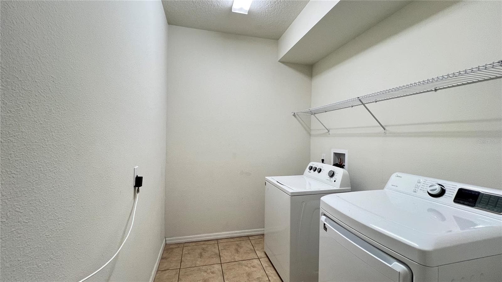 Single Family Residence at 1908 NICE CT, KISSIMMEE, photo 18 of 76