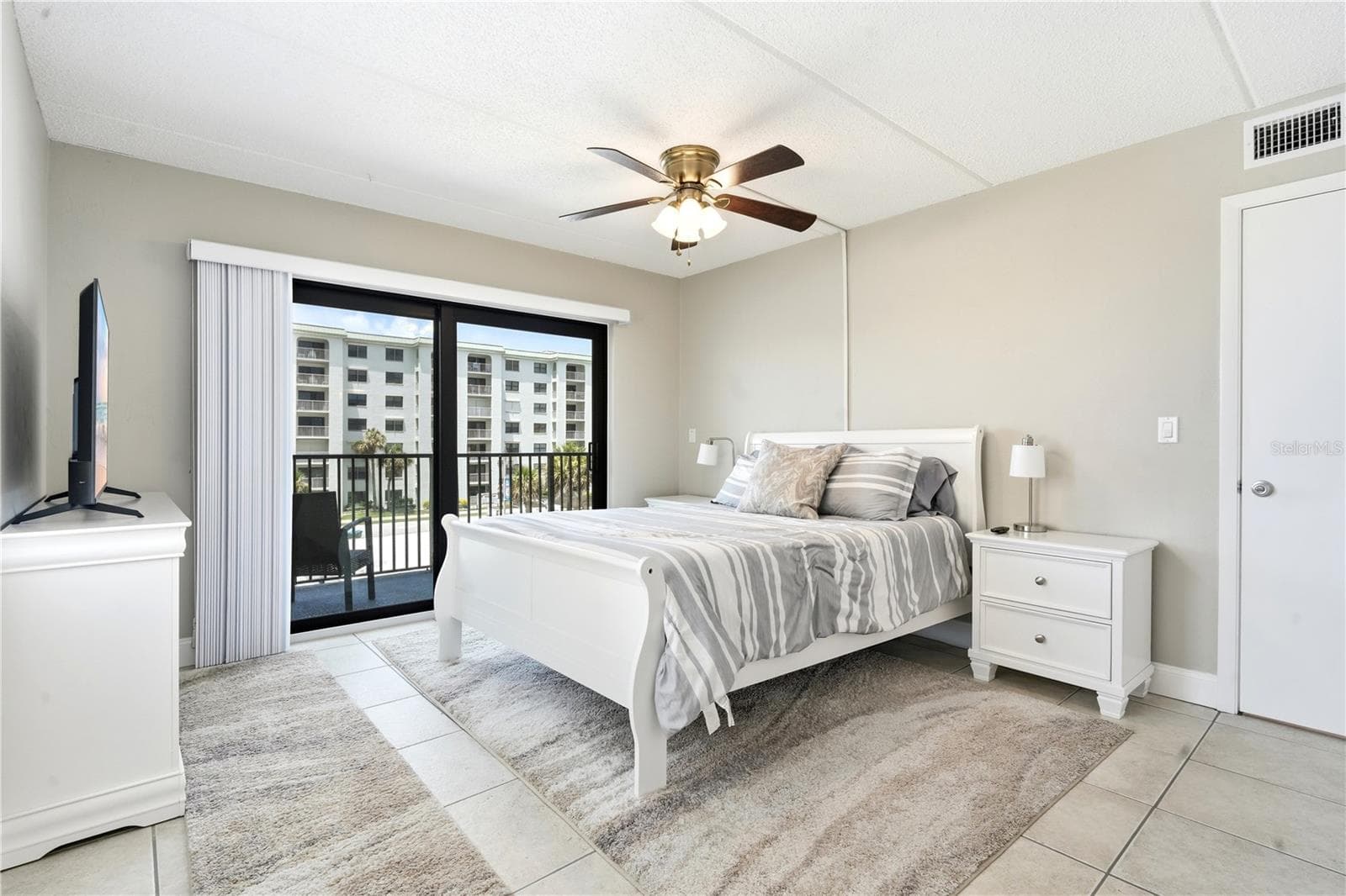 Condominium at 3807 S ATLANTIC AVE #4040, DAYTONA BEACH SHORES, photo 39 of 48