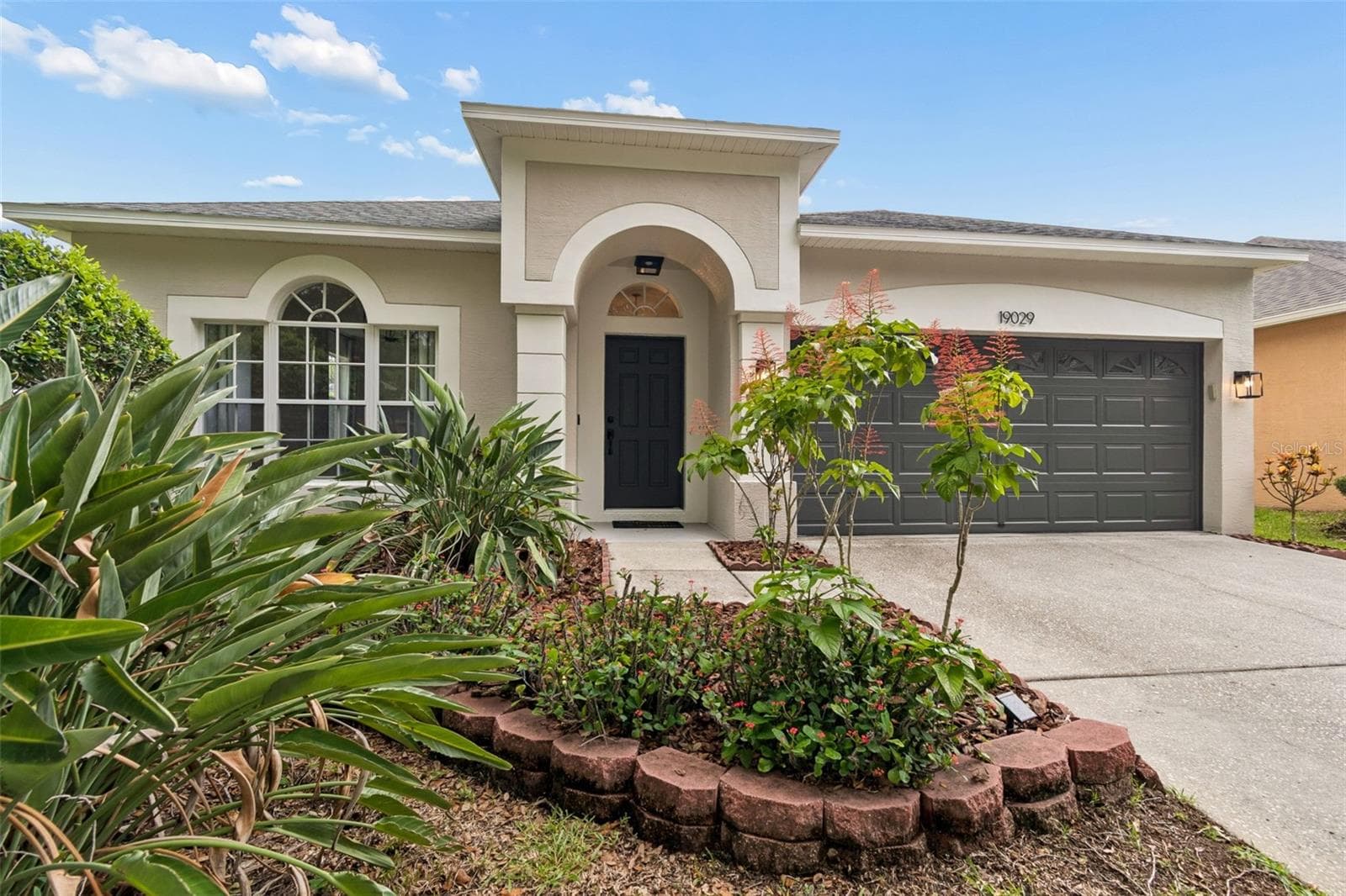 Single Family Residence at 19029 CHEMILLE DR, LUTZ, photo 3 of 57