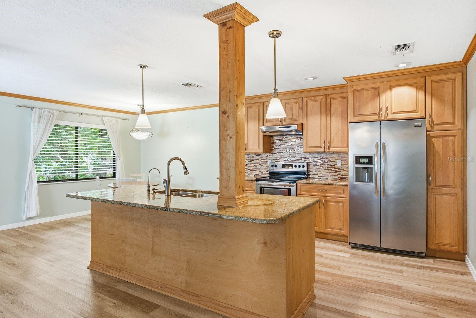 Condominium at 511 MISTLETOE CT #C, SAFETY HARBOR, photo 3 of 27