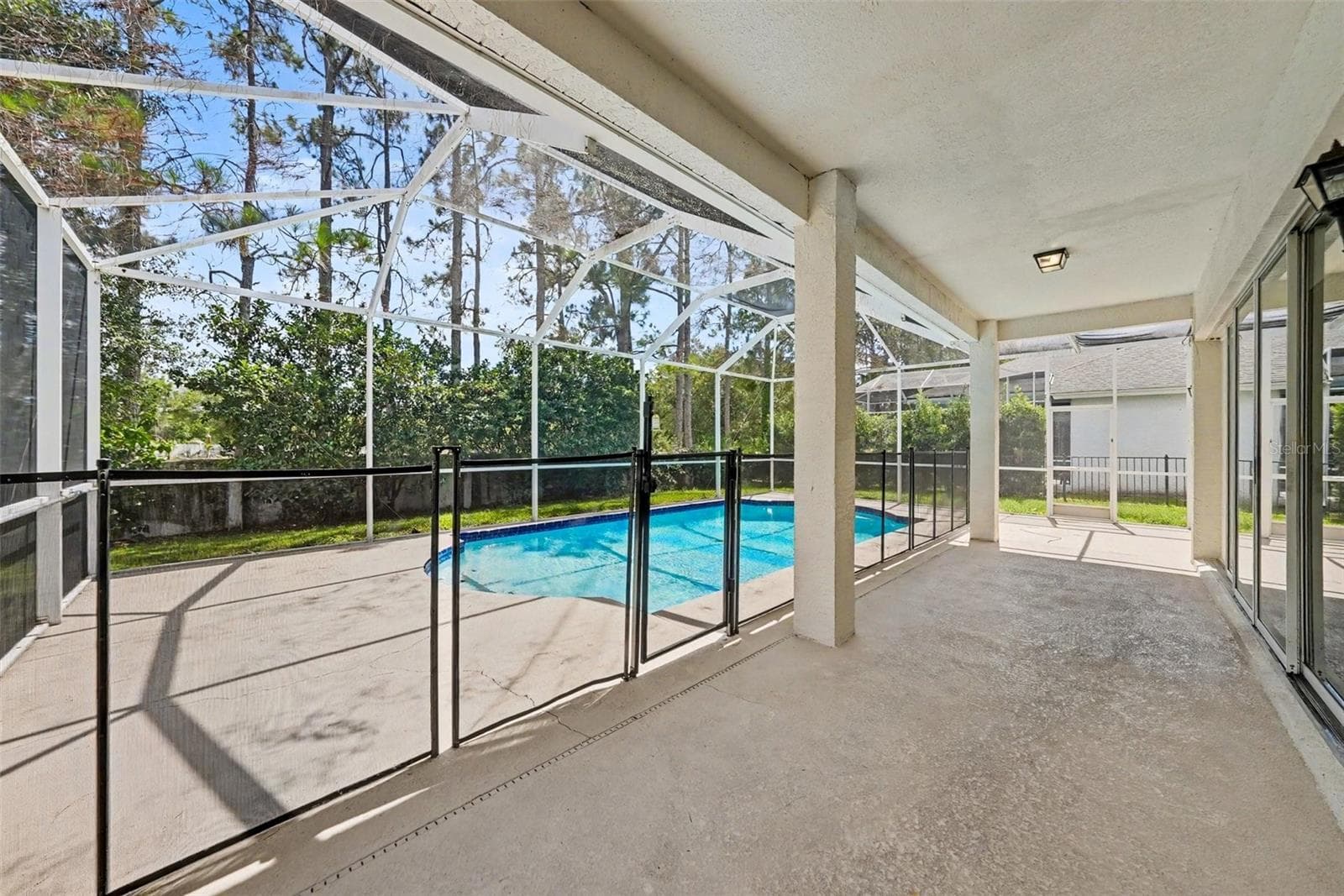 Single Family Residence at 6112 CEZANNE AVE, LUTZ, photo 27 of 44