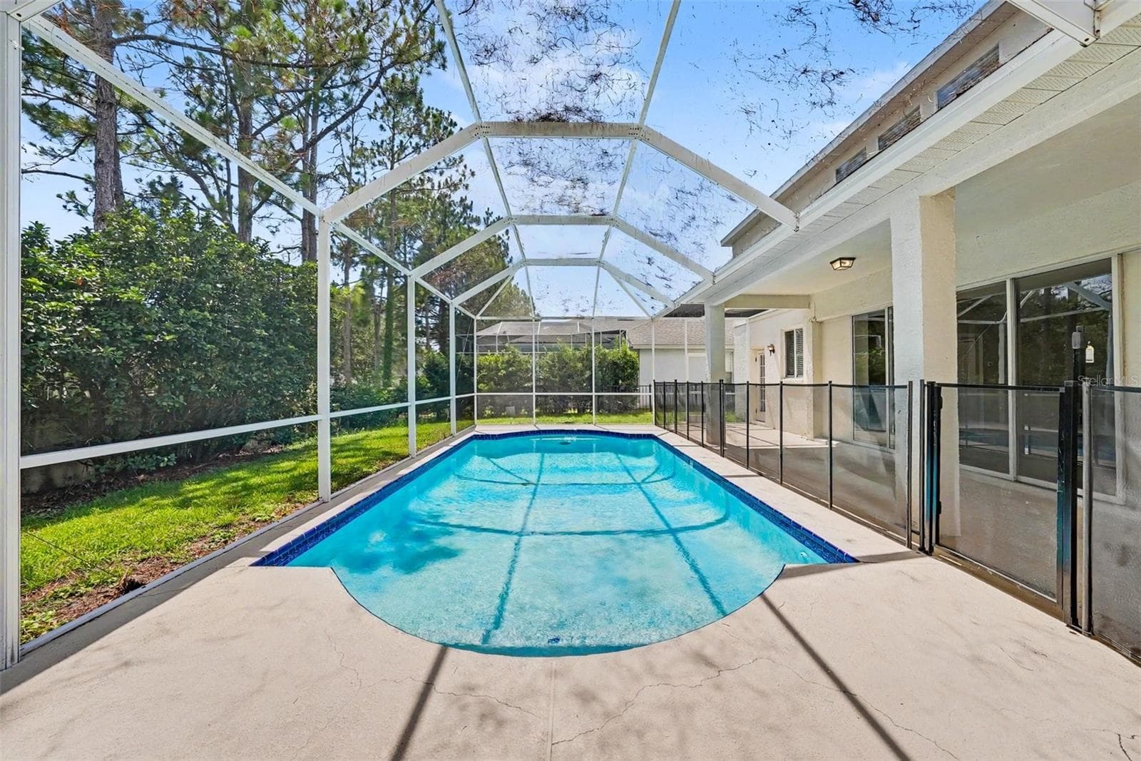 Single Family Residence at 6112 CEZANNE AVE, LUTZ, photo 28 of 44