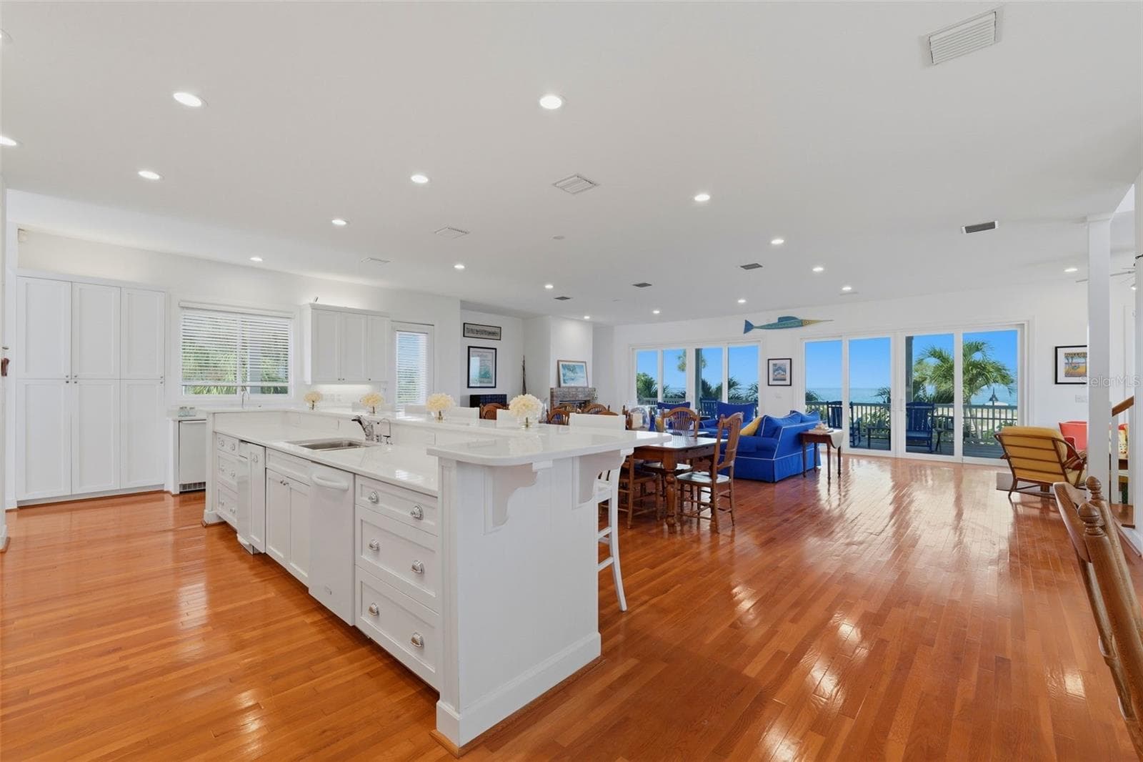 Single Family Residence at 106 2ND AVE, ST PETE BEACH, photo 7 of 102