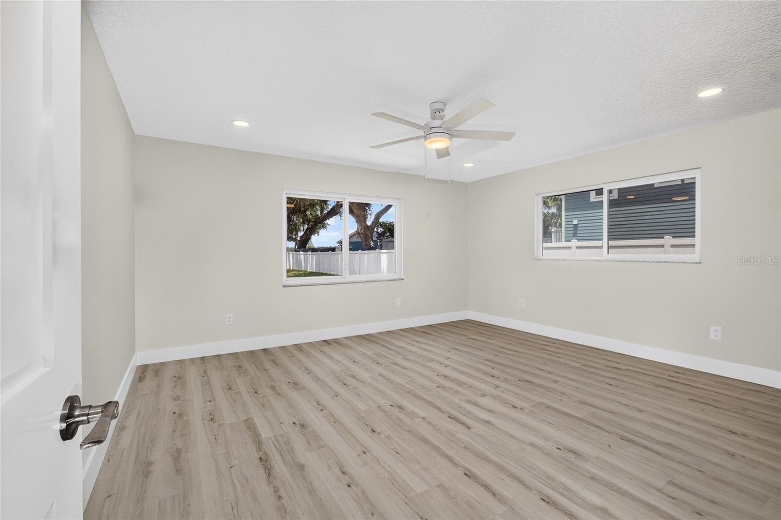 Single Family Residence at 1225 HOFFNER AVE, ORLANDO, photo 29 of 73