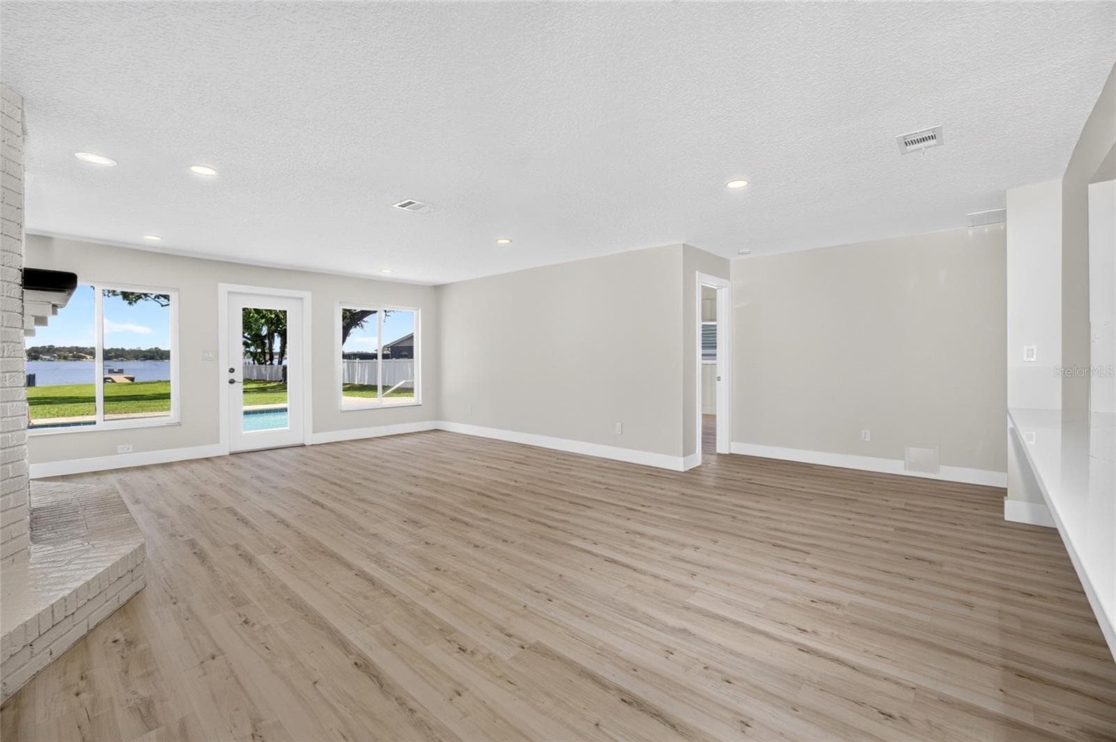 Single Family Residence at 1225 HOFFNER AVE, ORLANDO, photo 24 of 73