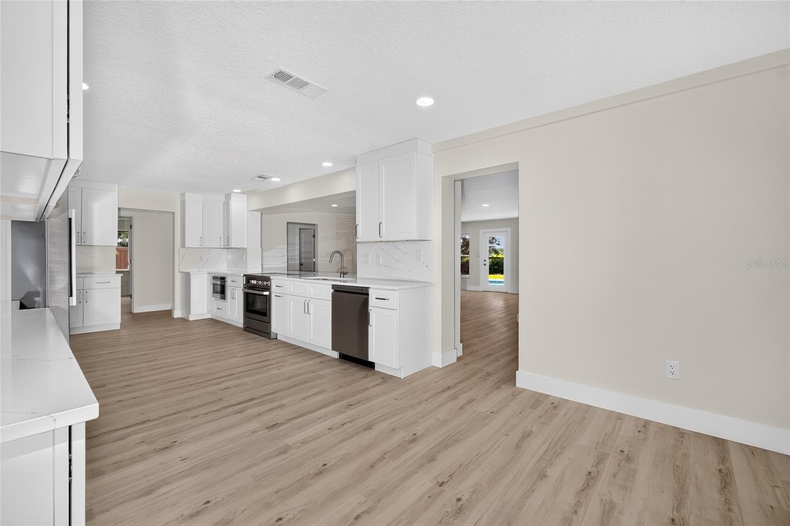 Single Family Residence at 1225 HOFFNER AVE, ORLANDO, photo 16 of 73