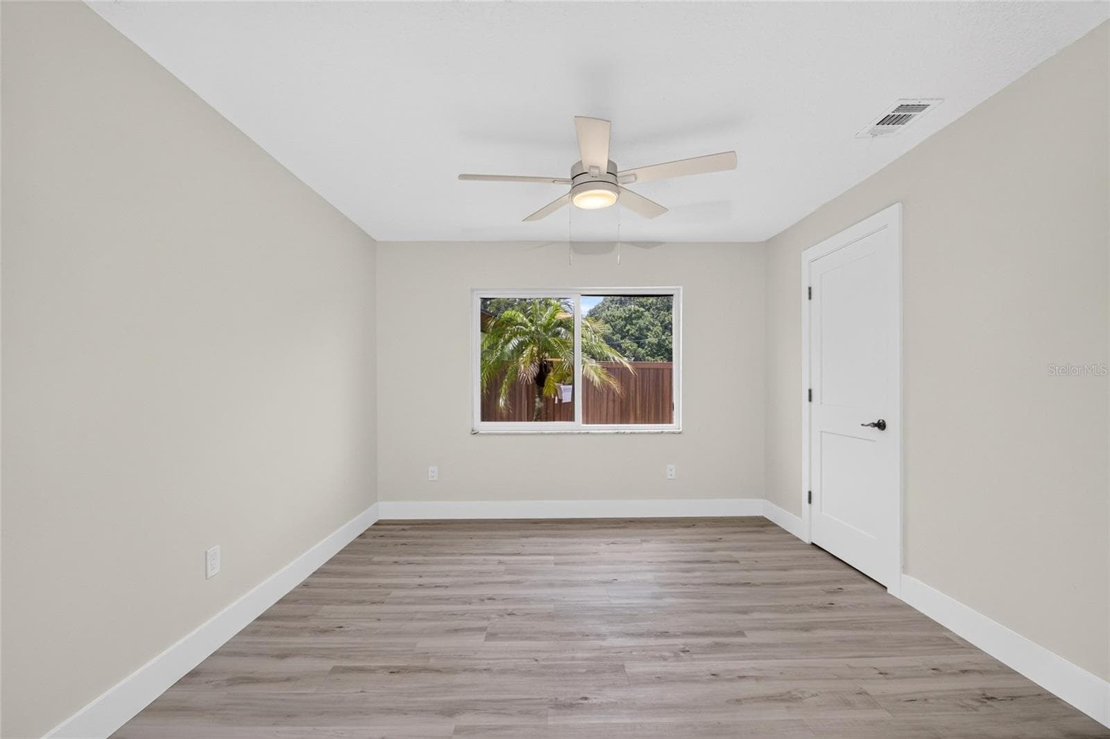 Single Family Residence at 1225 HOFFNER AVE, ORLANDO, photo 14 of 73