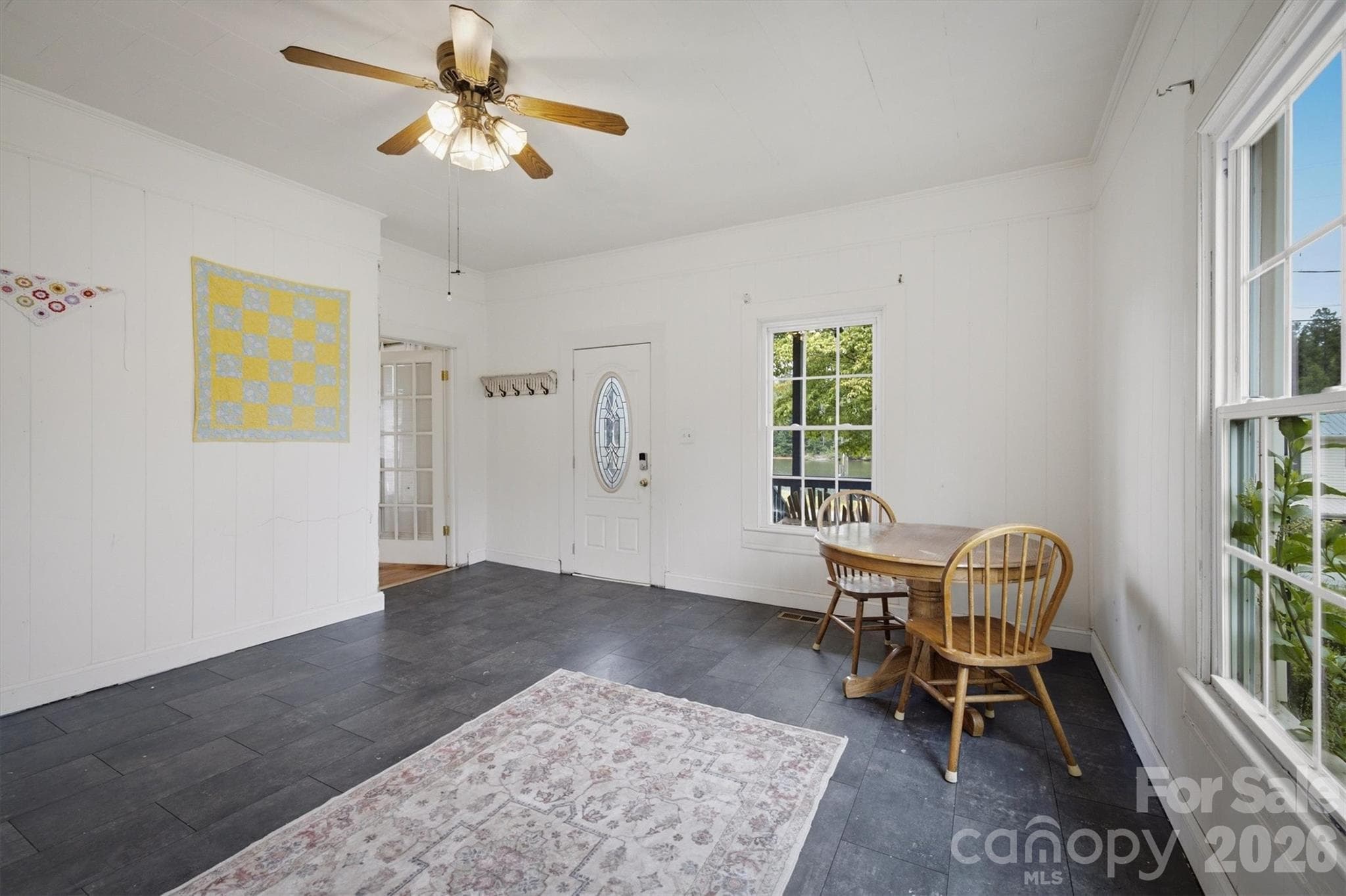 Single Family Residence at 302 Catawba Avenue, Hickory, photo 8 of 33