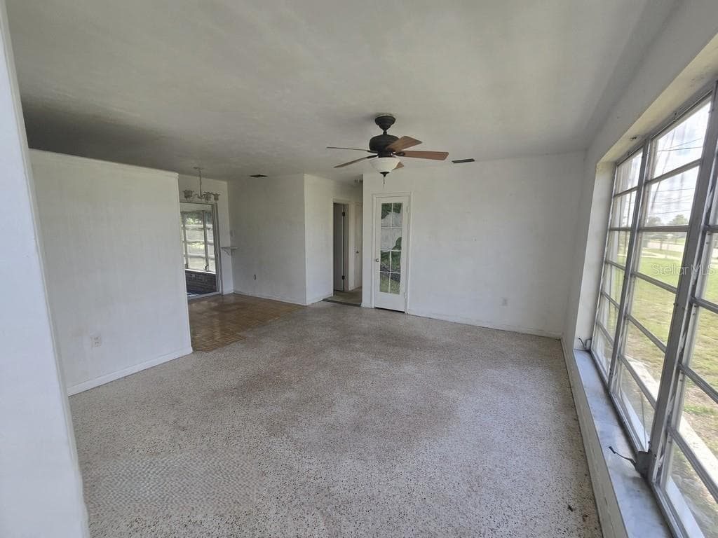 Single Family Residence at 21330 HEPNER AVE, PORT CHARLOTTE, photo 4 of 17