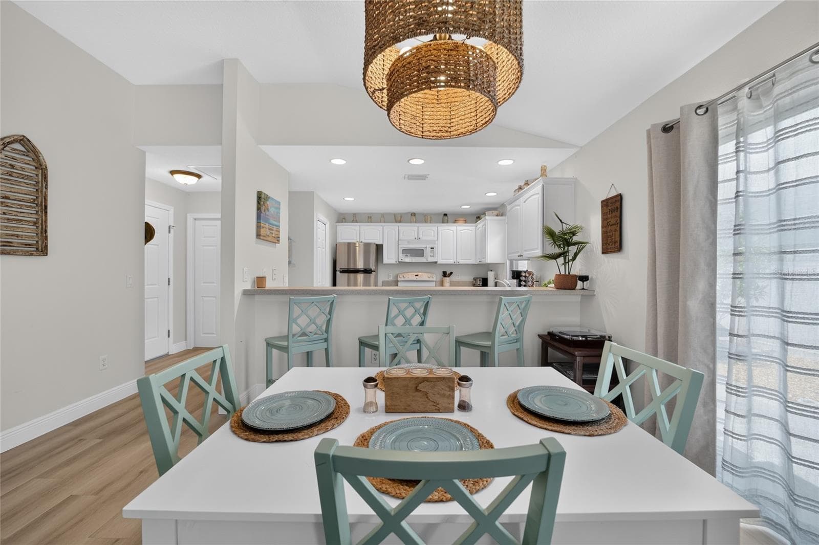 Dining area - 308 ALMERIA ST, THE VILLAGES
