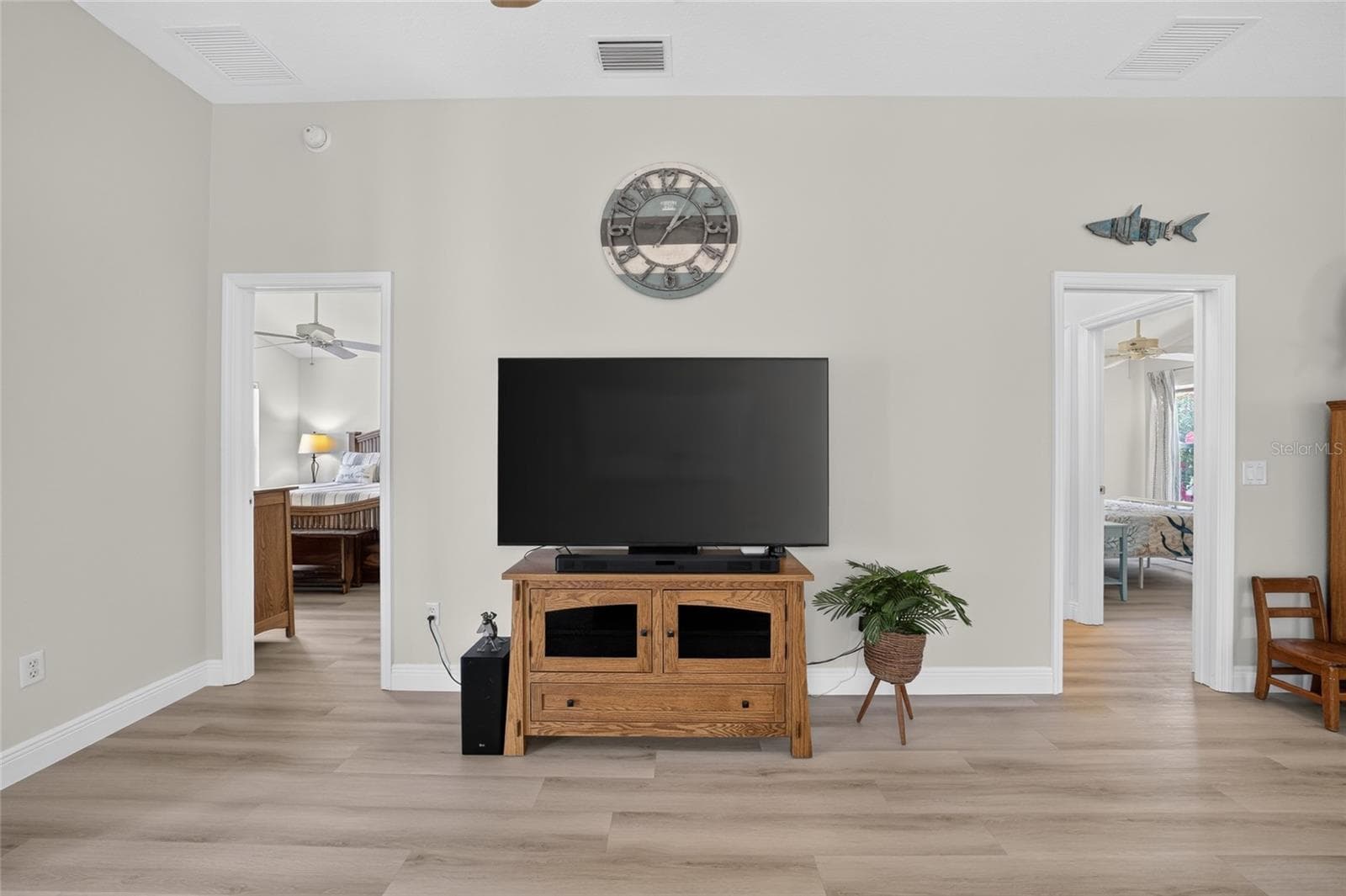Living area - 308 ALMERIA ST, THE VILLAGES