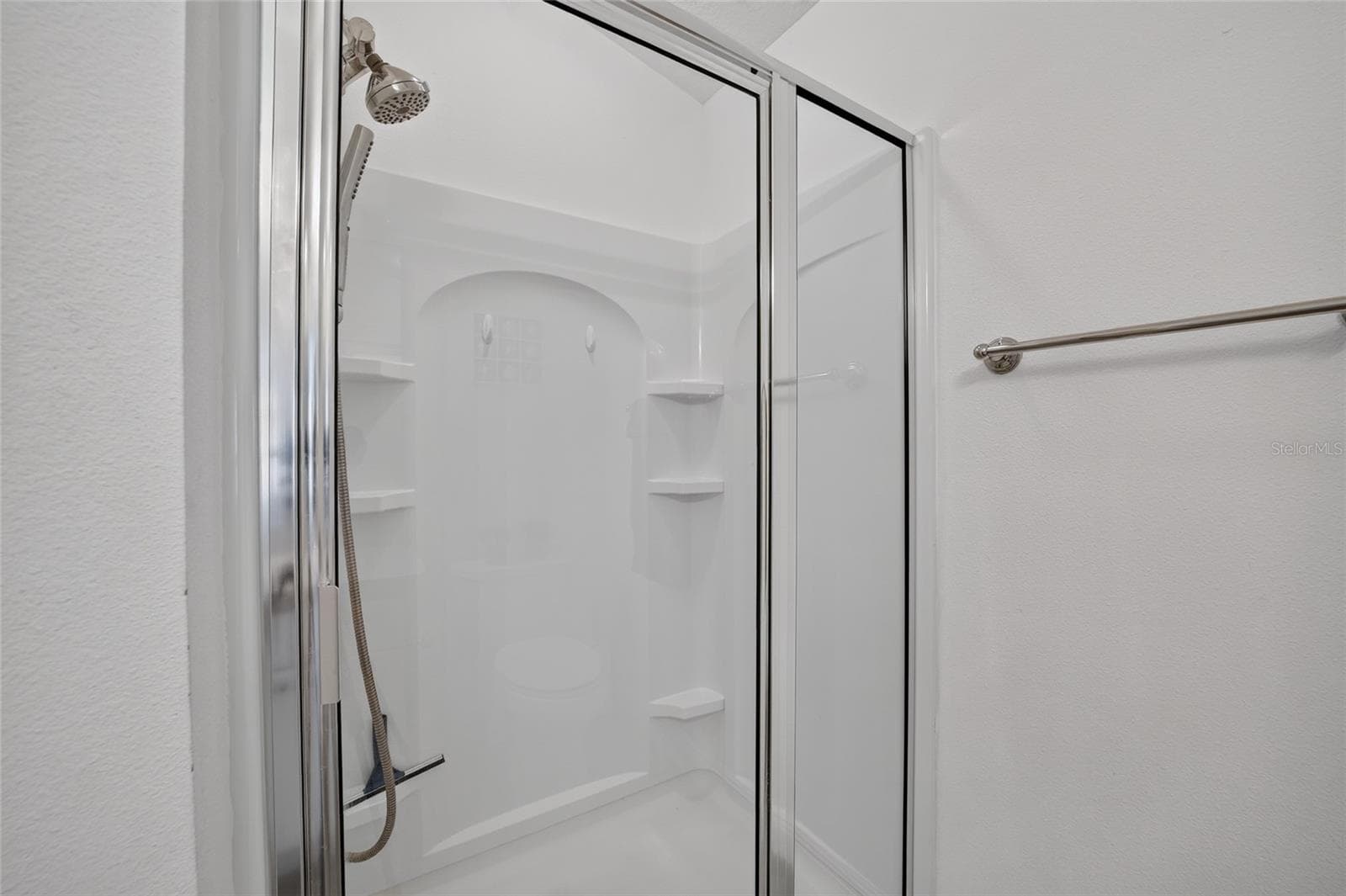 Primary Shower - 308 ALMERIA ST, THE VILLAGES