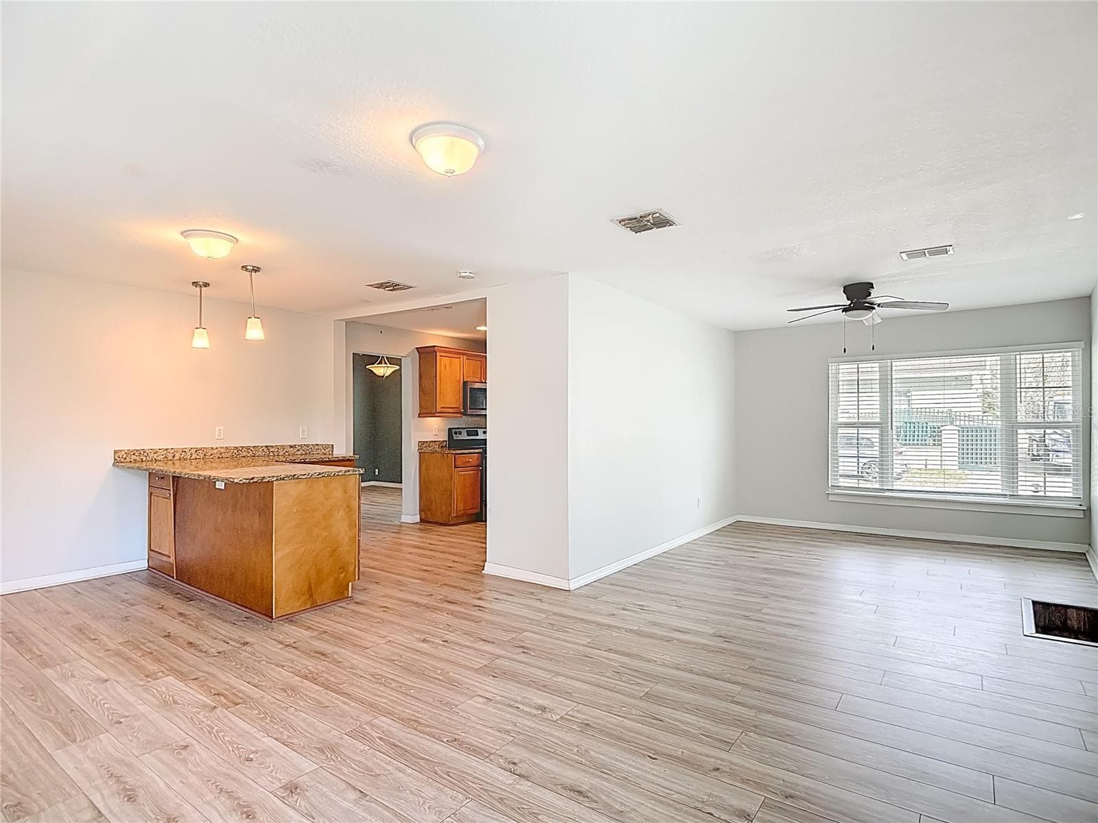 Single Family Residence at 3002 W ARCH ST, TAMPA, photo 27 of 67