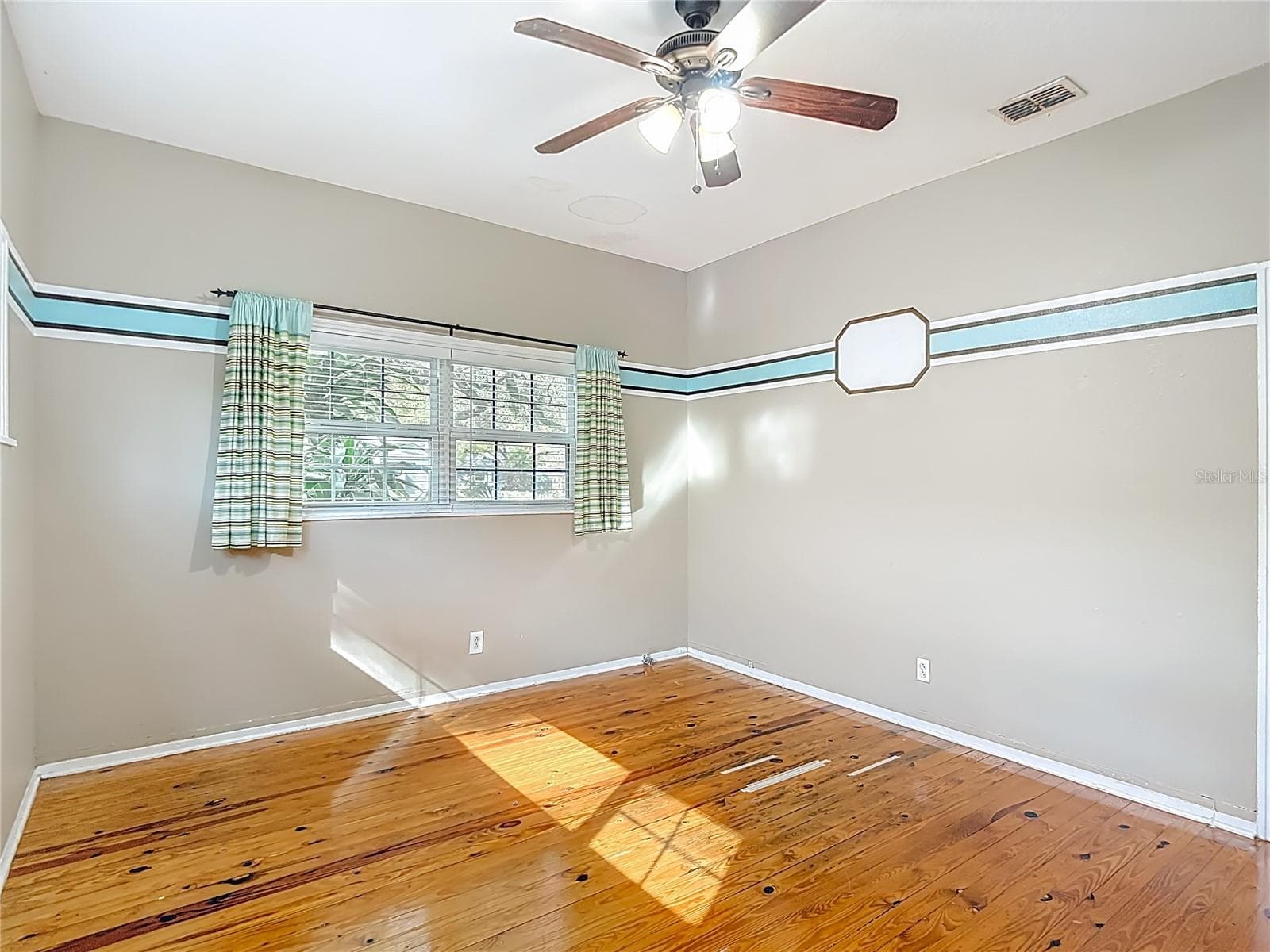 Single Family Residence at 3002 W ARCH ST, TAMPA, photo 41 of 67