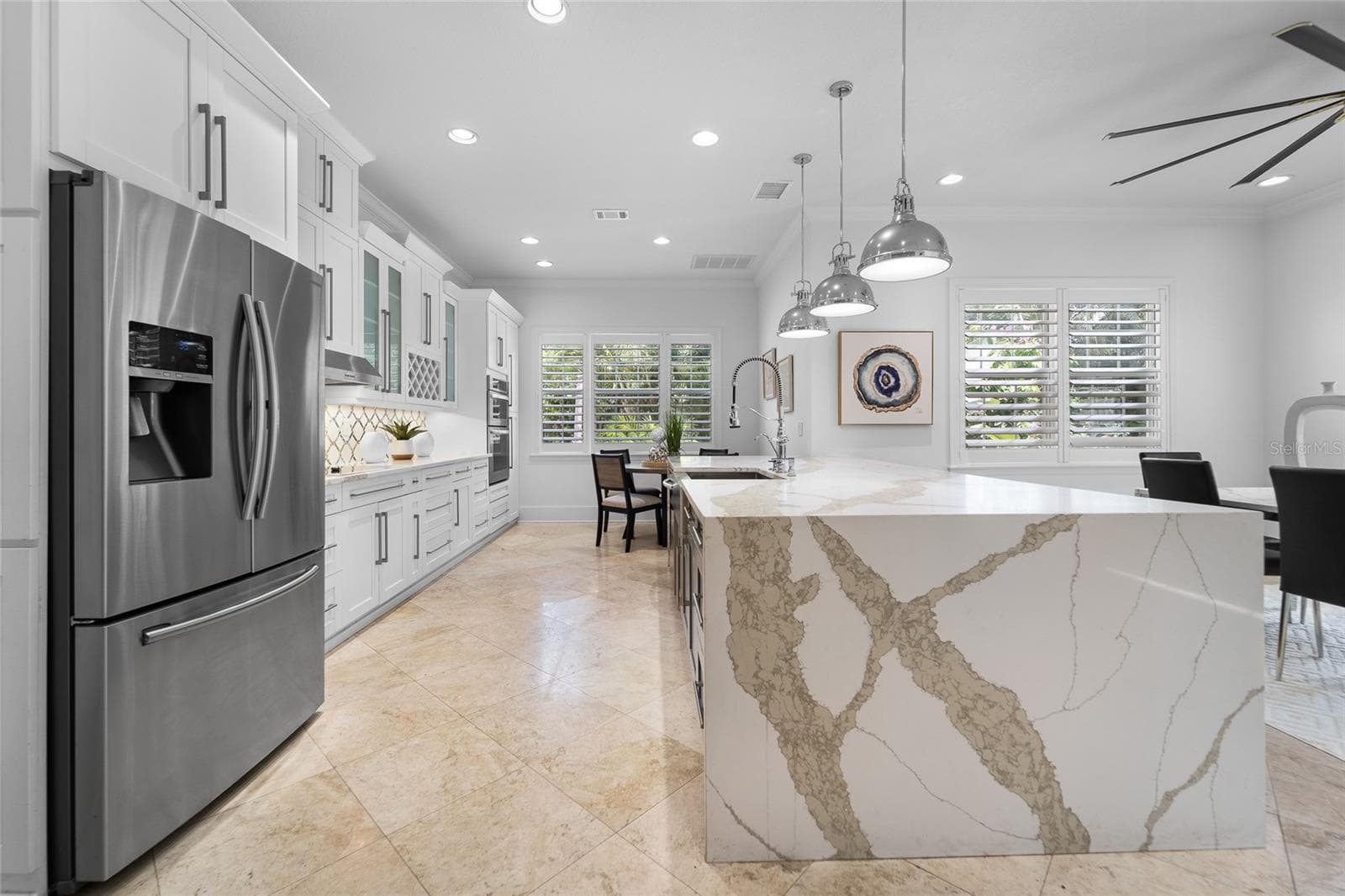 Single Family Residence at 4802 W BEACHWAY DR, TAMPA, photo 12 of 47