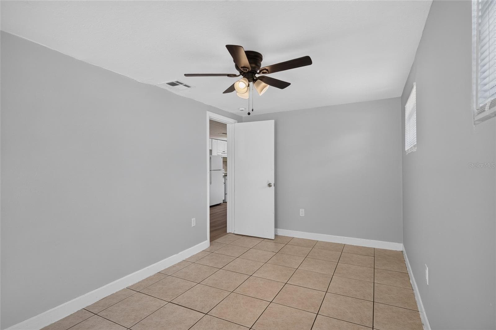 Single Family Residence at 2947 GILLESPIE AVE, SARASOTA, photo 16 of 28