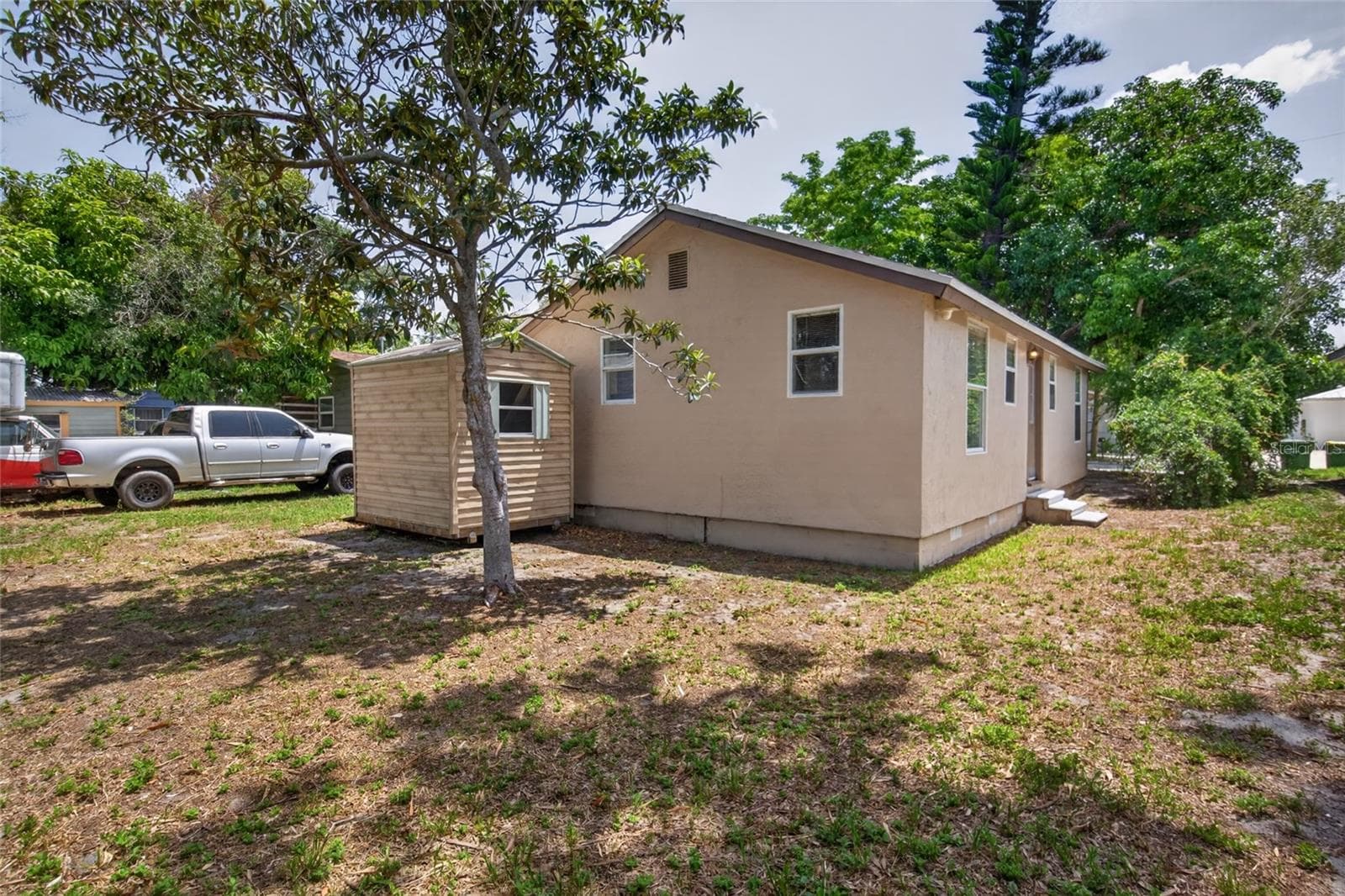 Single Family Residence at 2947 GILLESPIE AVE, SARASOTA, photo 23 of 28