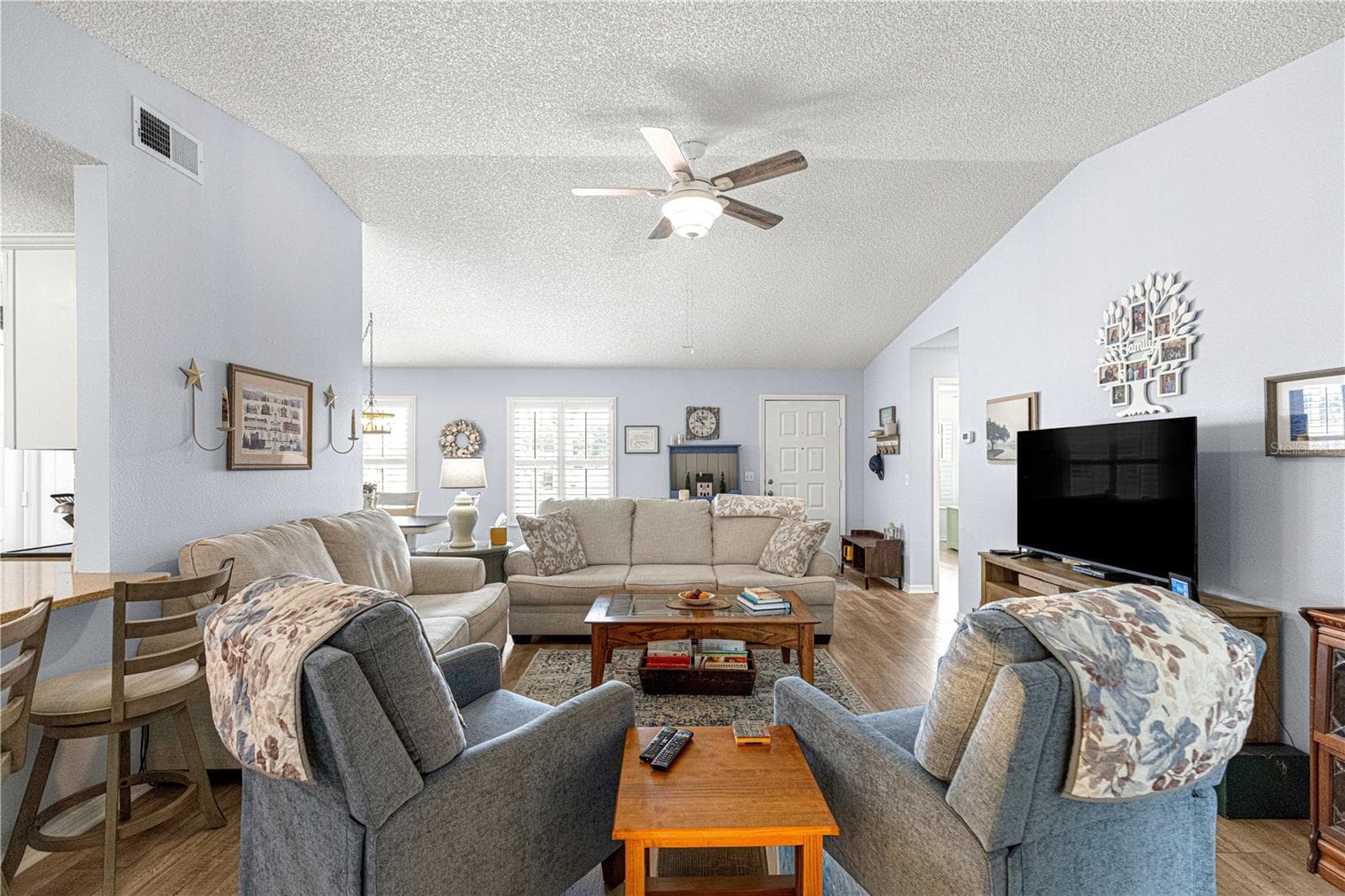 Single Family Residence at 6091 SW 84TH PLACE RD, OCALA, photo 5 of 60