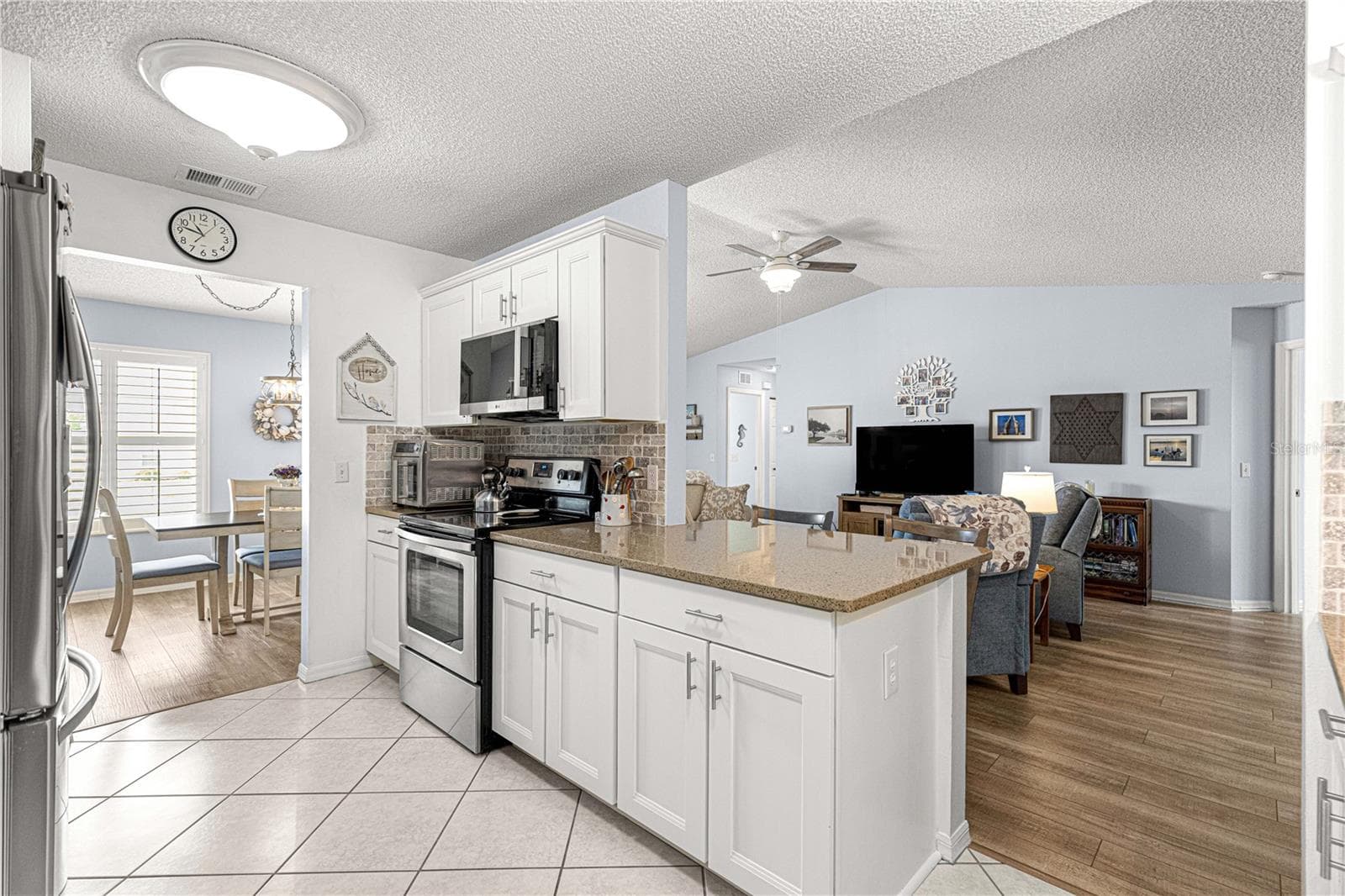 Single Family Residence at 6091 SW 84TH PLACE RD, OCALA, photo 18 of 60