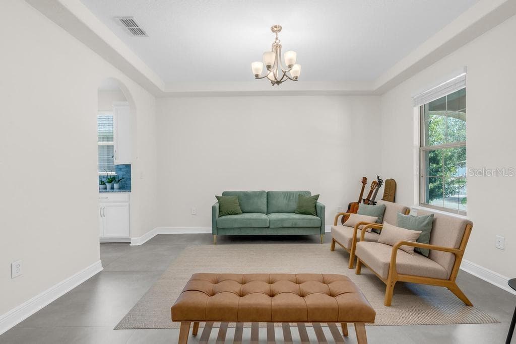 Single Family Residence at 15512 FOUNTAIN COVE CT, WINTER GARDEN, photo 10 of 55