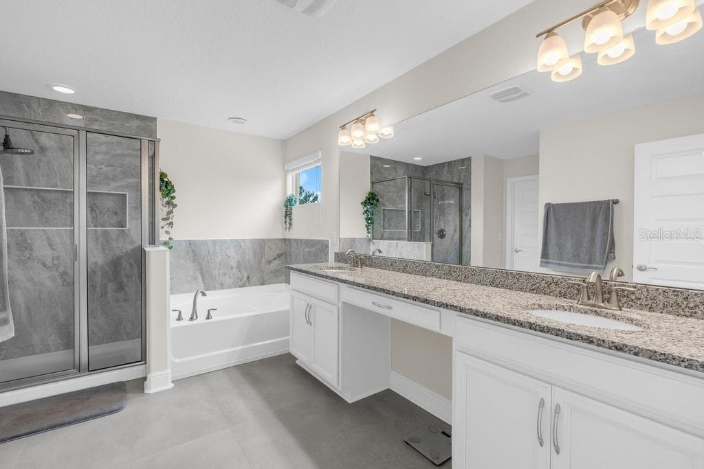 Single Family Residence at 15512 FOUNTAIN COVE CT, WINTER GARDEN, photo 26 of 55