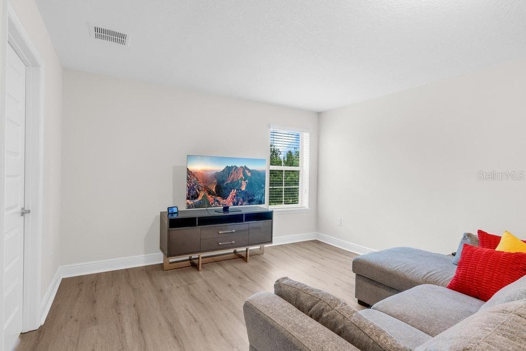 Single Family Residence at 15512 FOUNTAIN COVE CT, WINTER GARDEN, photo 38 of 55