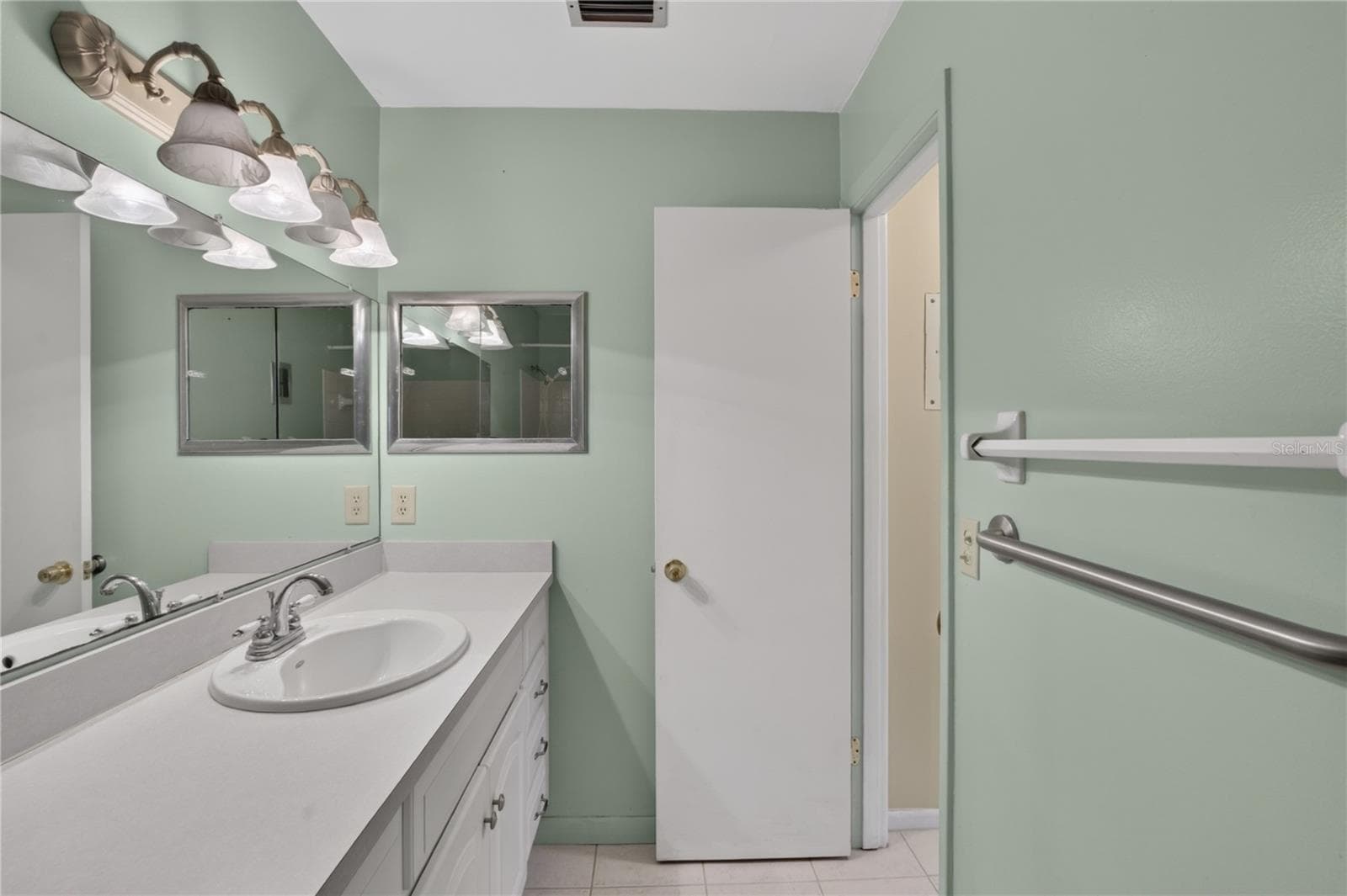 Condominium at 200 EL CAMINO DR #306, WINTER HAVEN, photo 24 of 31