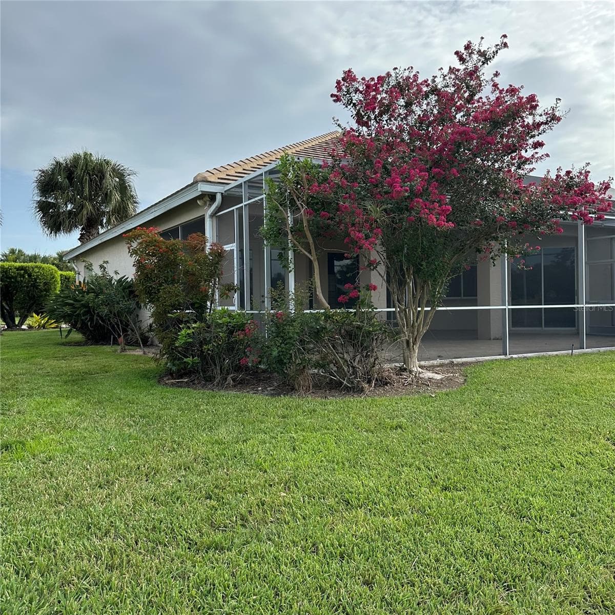 Single Family Residence at 11837 GRAND ISLES LN, FORT MYERS, photo 3 of 23