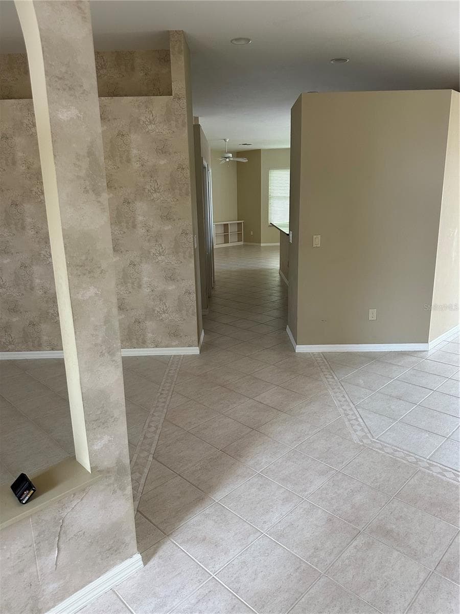 Single Family Residence at 11837 GRAND ISLES LN, FORT MYERS, photo 17 of 23