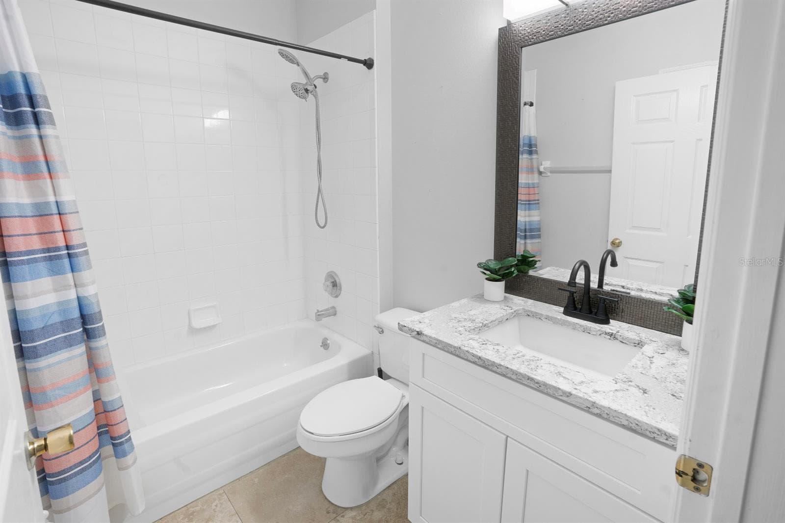 Single Family Residence at 2713 BARNSLEY LN, KISSIMMEE, photo 15 of 42