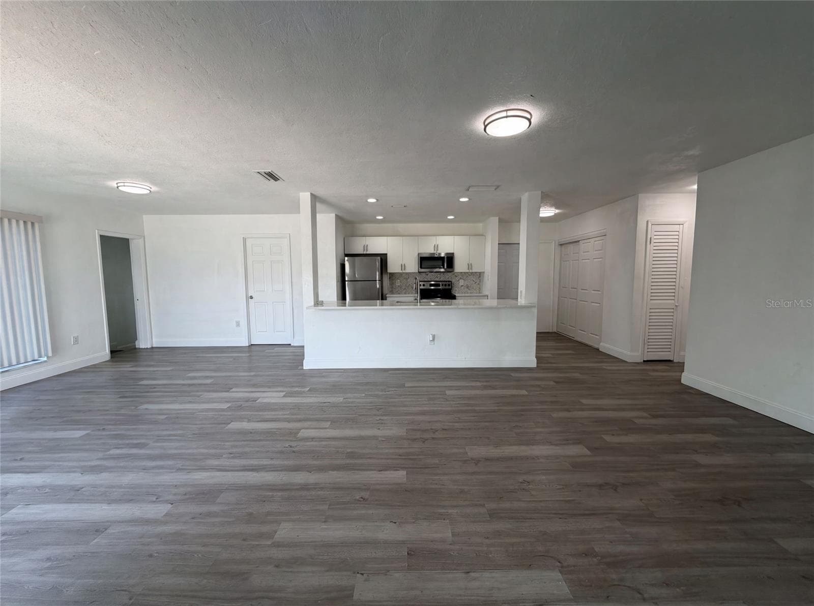 Single Family Residence at 21530 GLENDALE AVE, PORT CHARLOTTE, photo 8 of 25