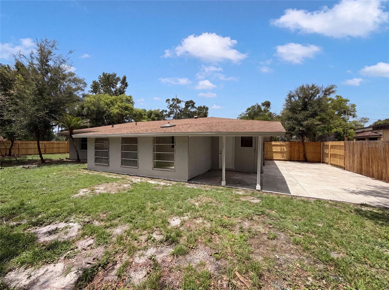 Single Family Residence at 585 HEWETT DR, ORLANDO, photo 5 of 22