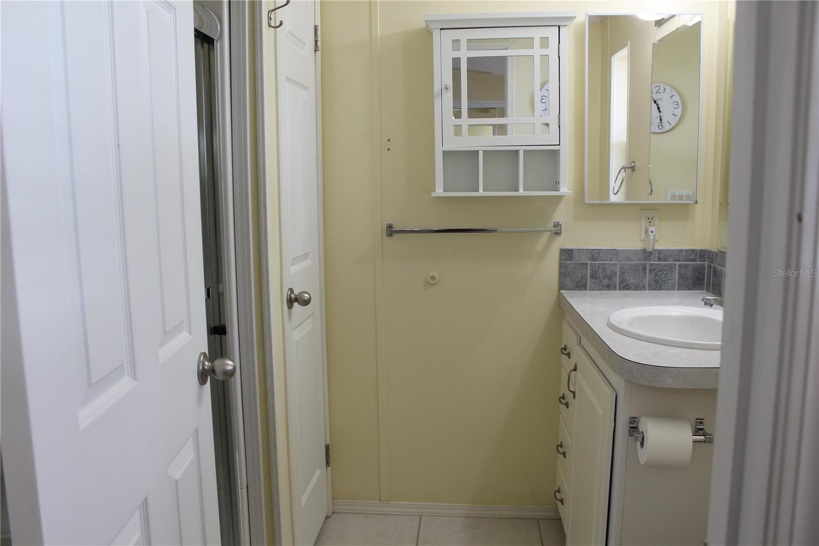 Master Bathroom - 12 SADDLEBAG TRL, LAKE WALES
