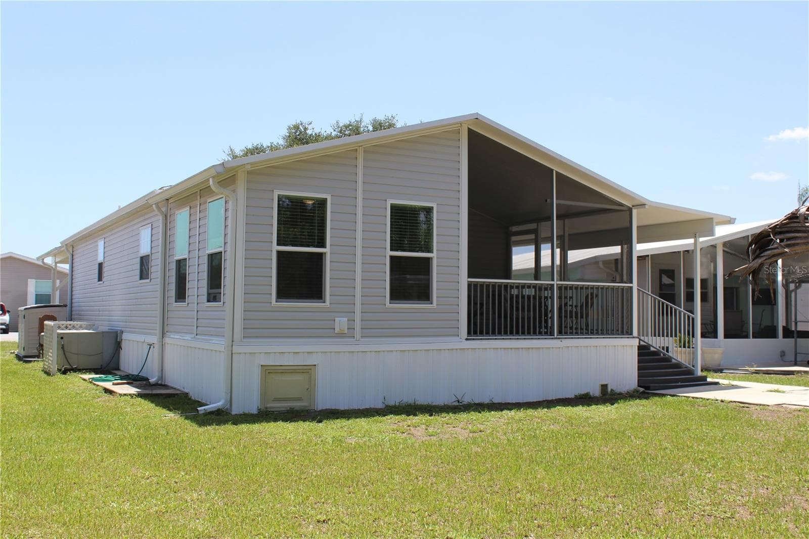 Back of House - 12 SADDLEBAG TRL, LAKE WALES