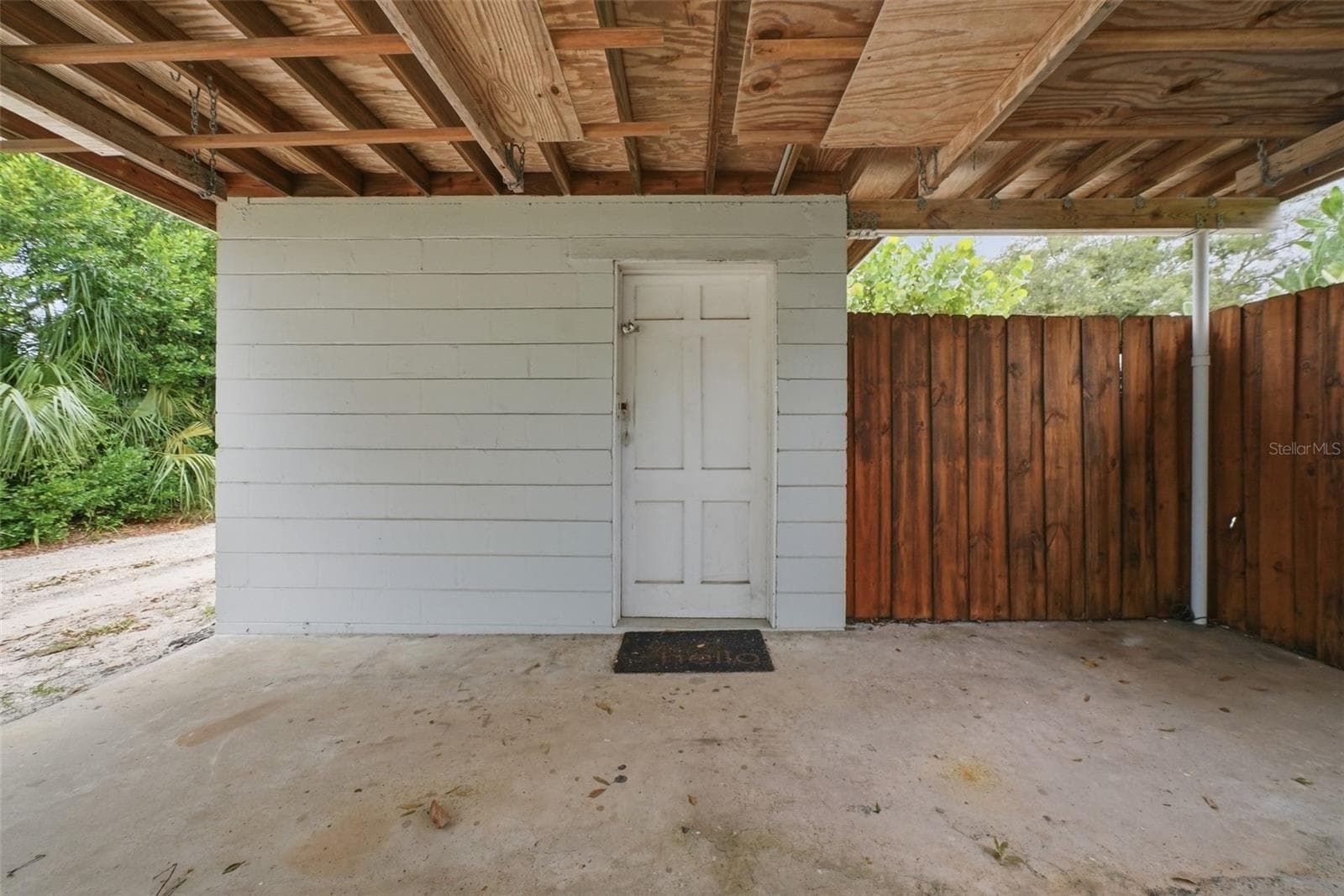 Single Family Residence at 4730 BURLINGTON AVE N, ST PETERSBURG, photo 29 of 31