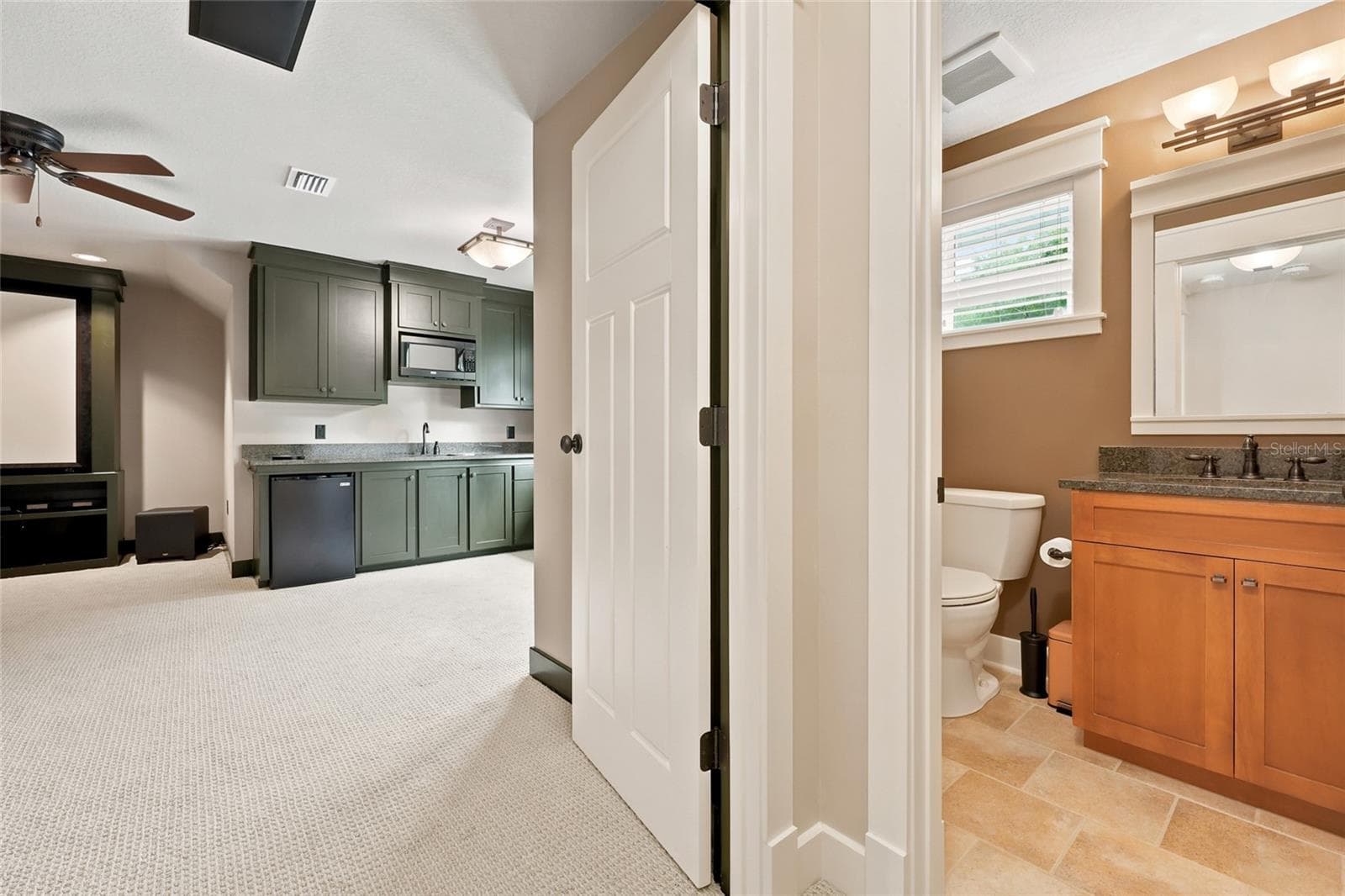 Media room and full bath - 774 SW 134TH WAY, NEWBERRY