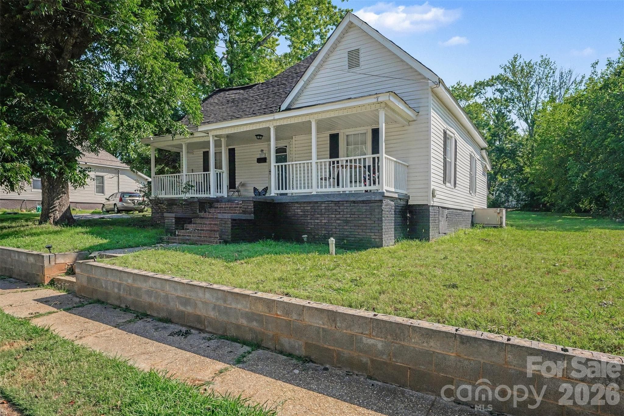 Single Family Residence at 312 Vance Avenue, Salisbury, photo 2 of 13
