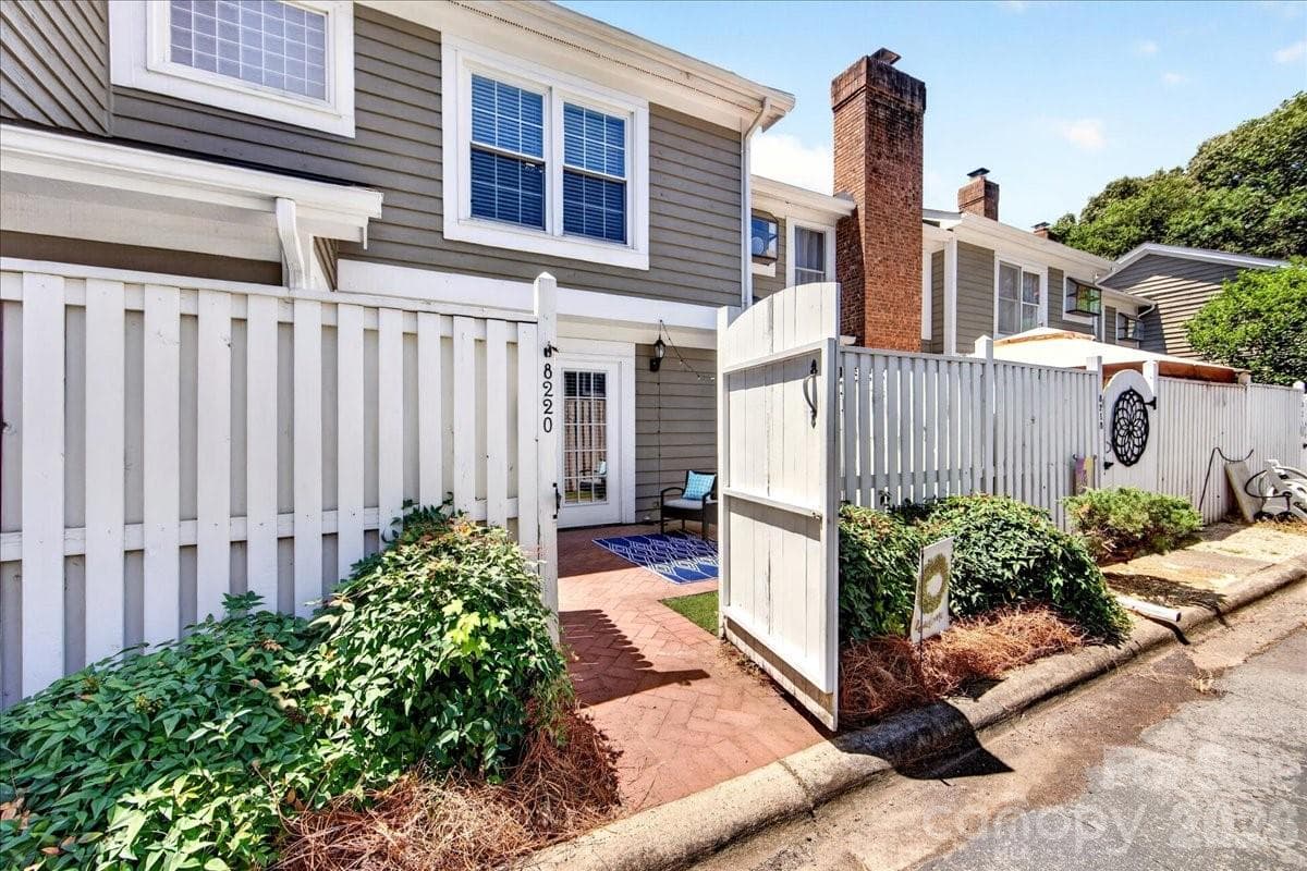 Condominium at 8220 Legare Court, Charlotte, photo 2 of 33