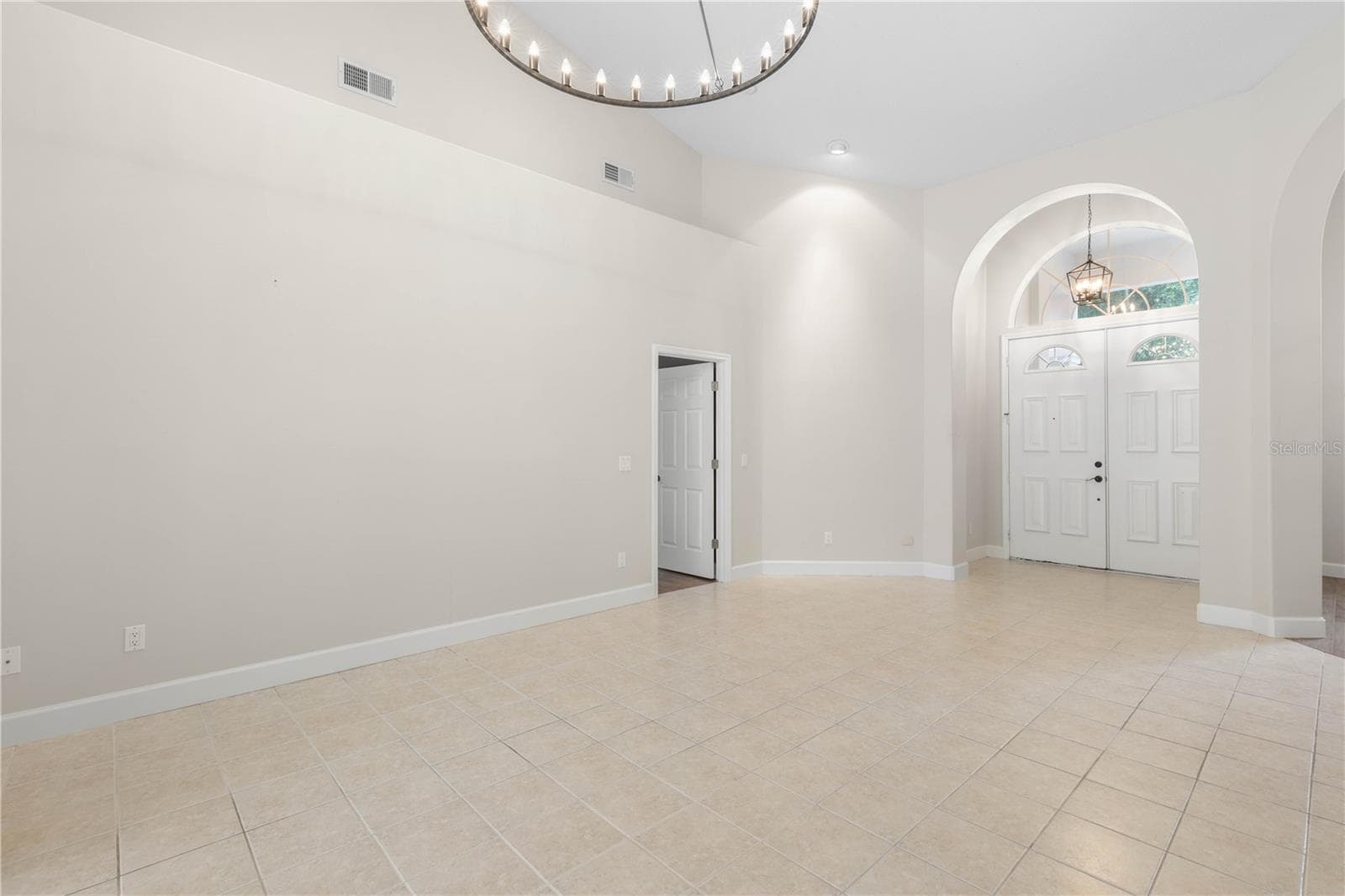 Single Family Residence at 9 VIA VERONA, PALM COAST, FL, photo 8 of 91