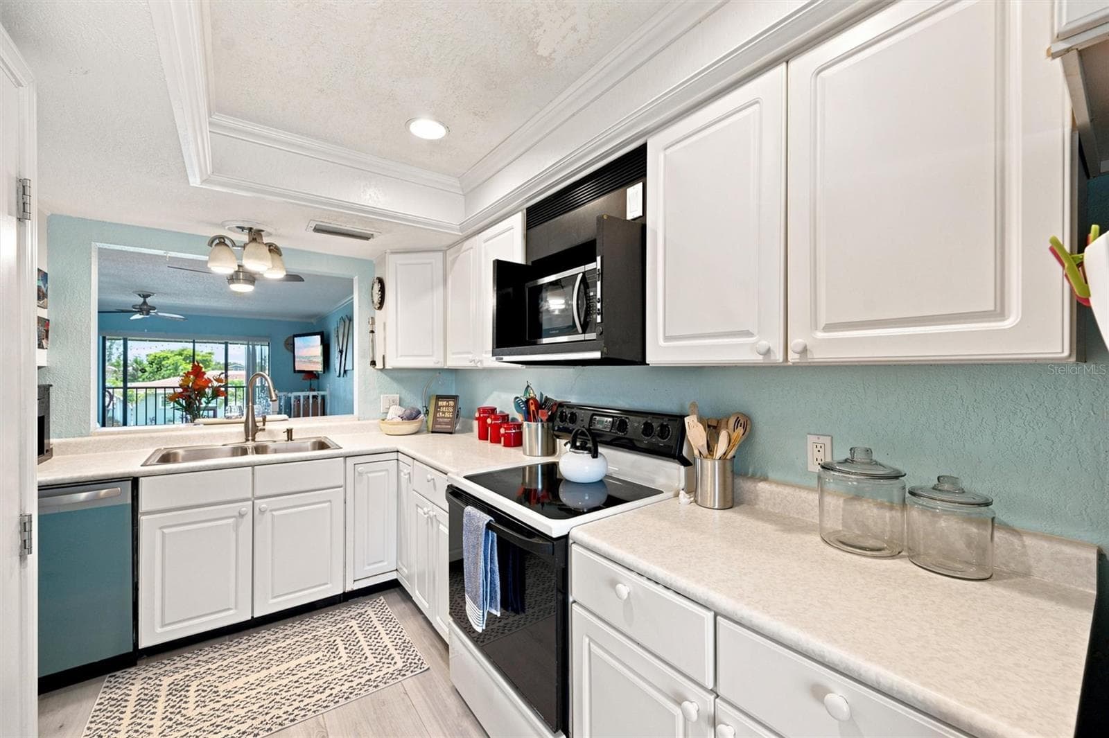 Townhouse at 10301 WATERBIRD WAY #39, BRADENTON, photo 19 of 39