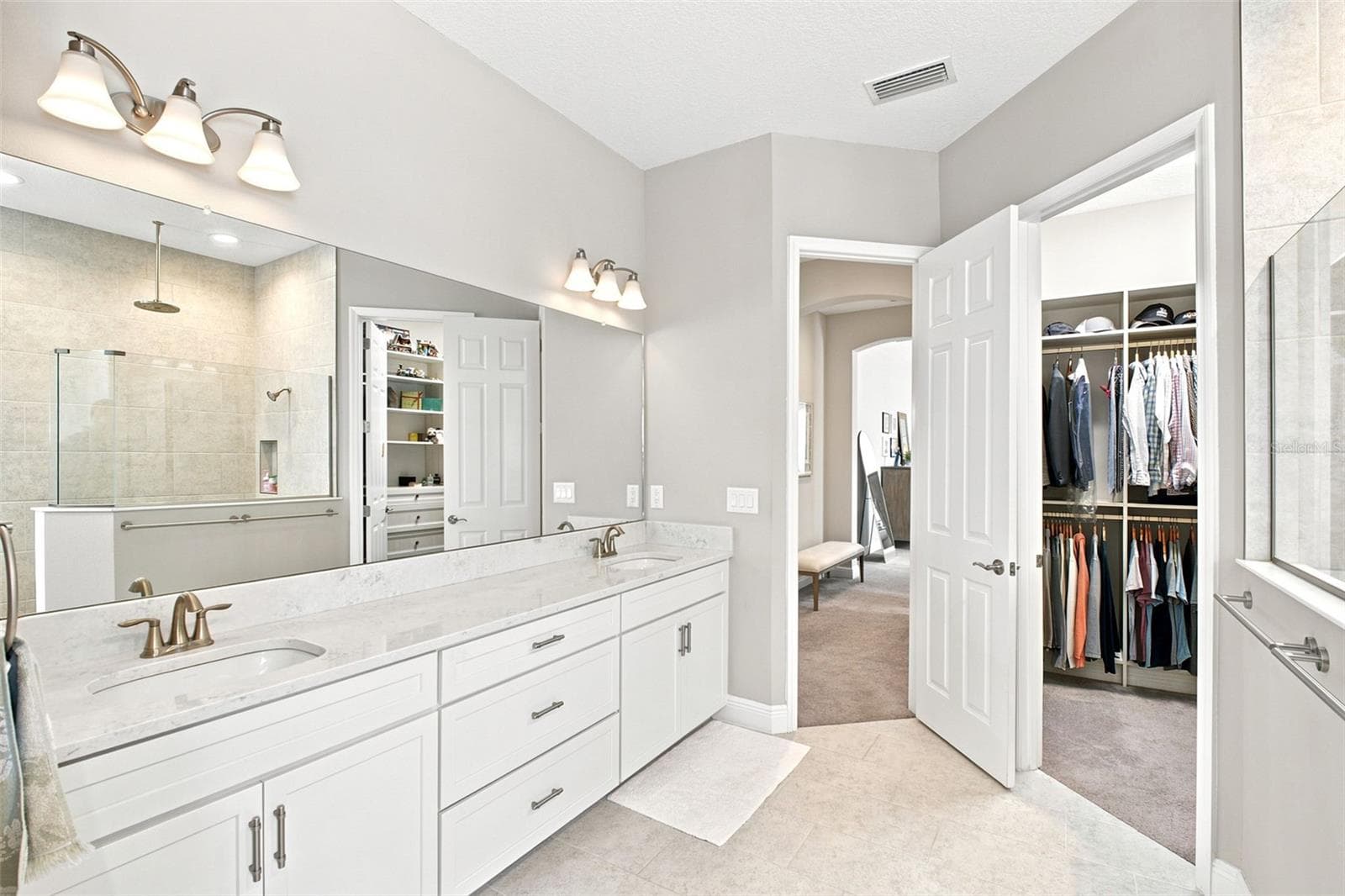 primary en suite - 4263 WOODLAND RETREAT BLVD, NEW PORT RICHEY