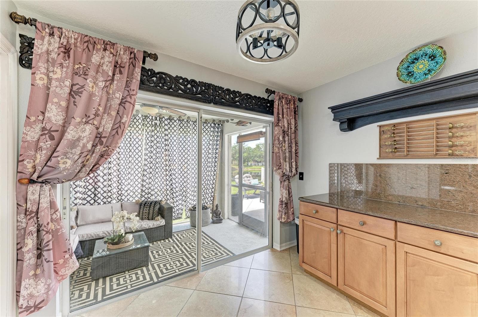 Single Family Residence at 14260 GNATCATCHER TER, LAKEWOOD RANCH, photo 18 of 62