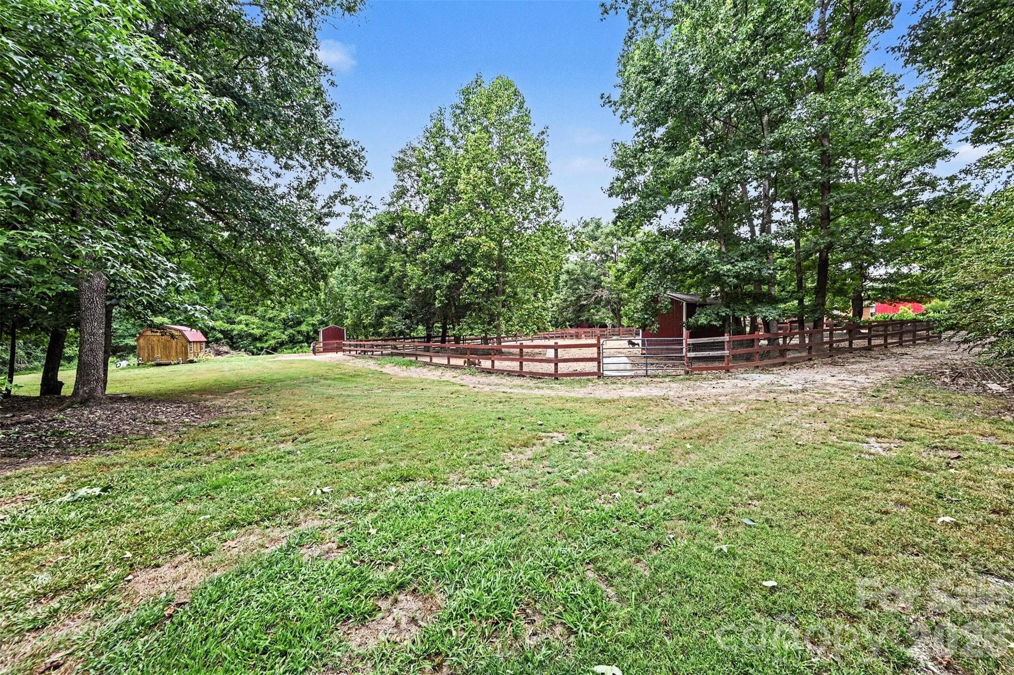 Single Family Residence at 3999 Fincher Road, Matthews, photo 32 of 48